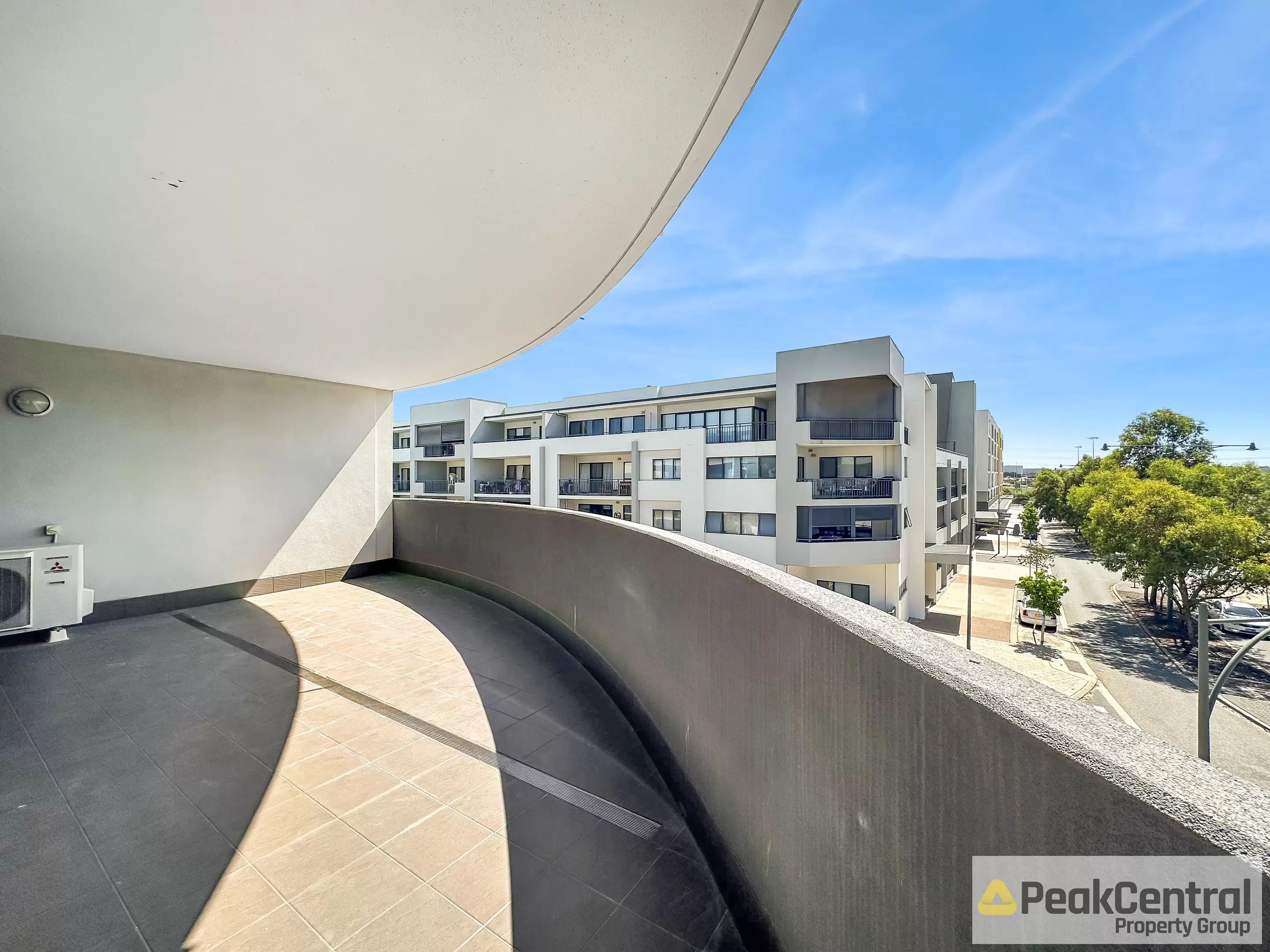 11/20 Signal Terrace, Cockburn Central Leased by Peak Central Property Group - image 2