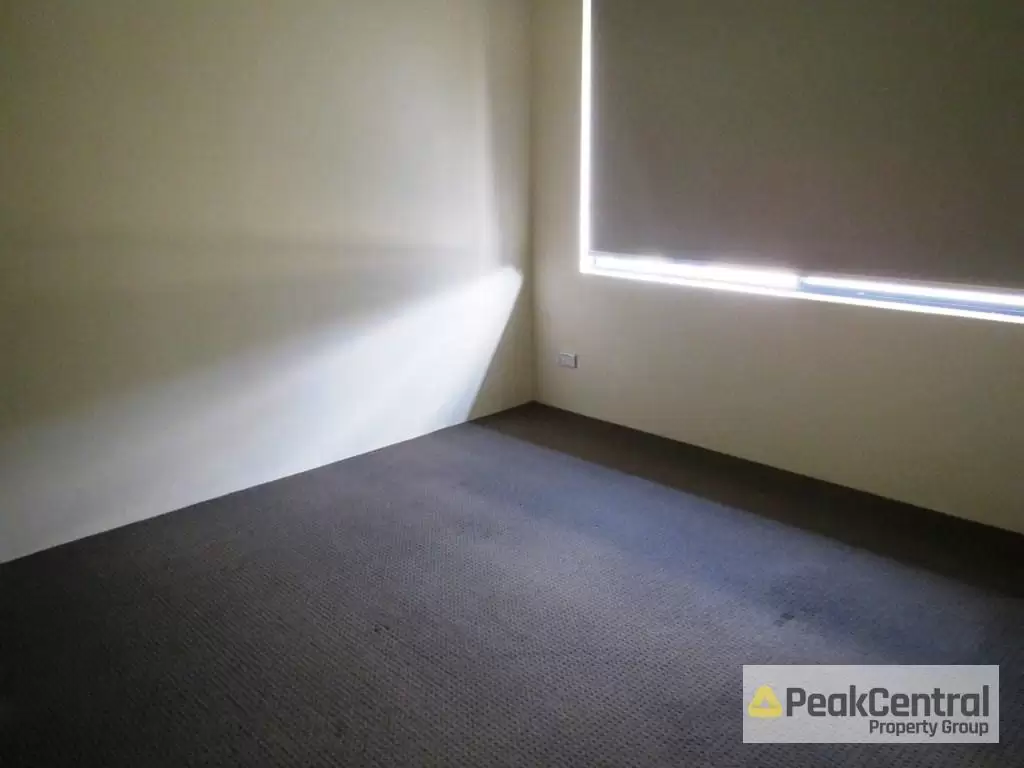 10 Baler Court, Hammond Park For Lease by Peak Central Property Group - image 11