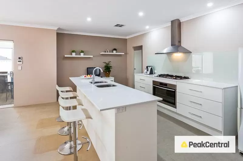 21 Pinelle Pwy, Aubin Grove For Lease by Peak Central Property Group - image 2