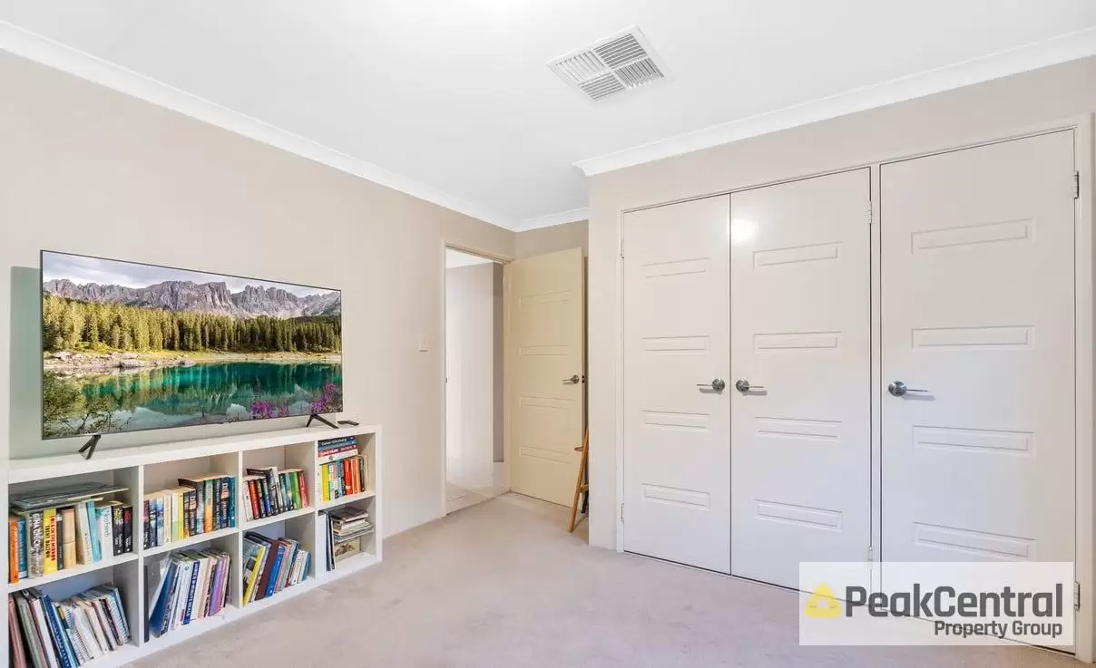 5 Blossom Chase, Aubin Grove Leased by Peak Central Property Group - image 14