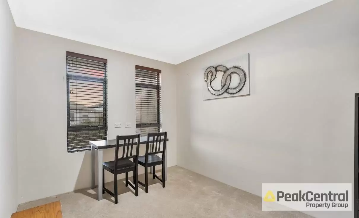 5 Blossom Chase, Aubin Grove Leased by Peak Central Property Group - image 16