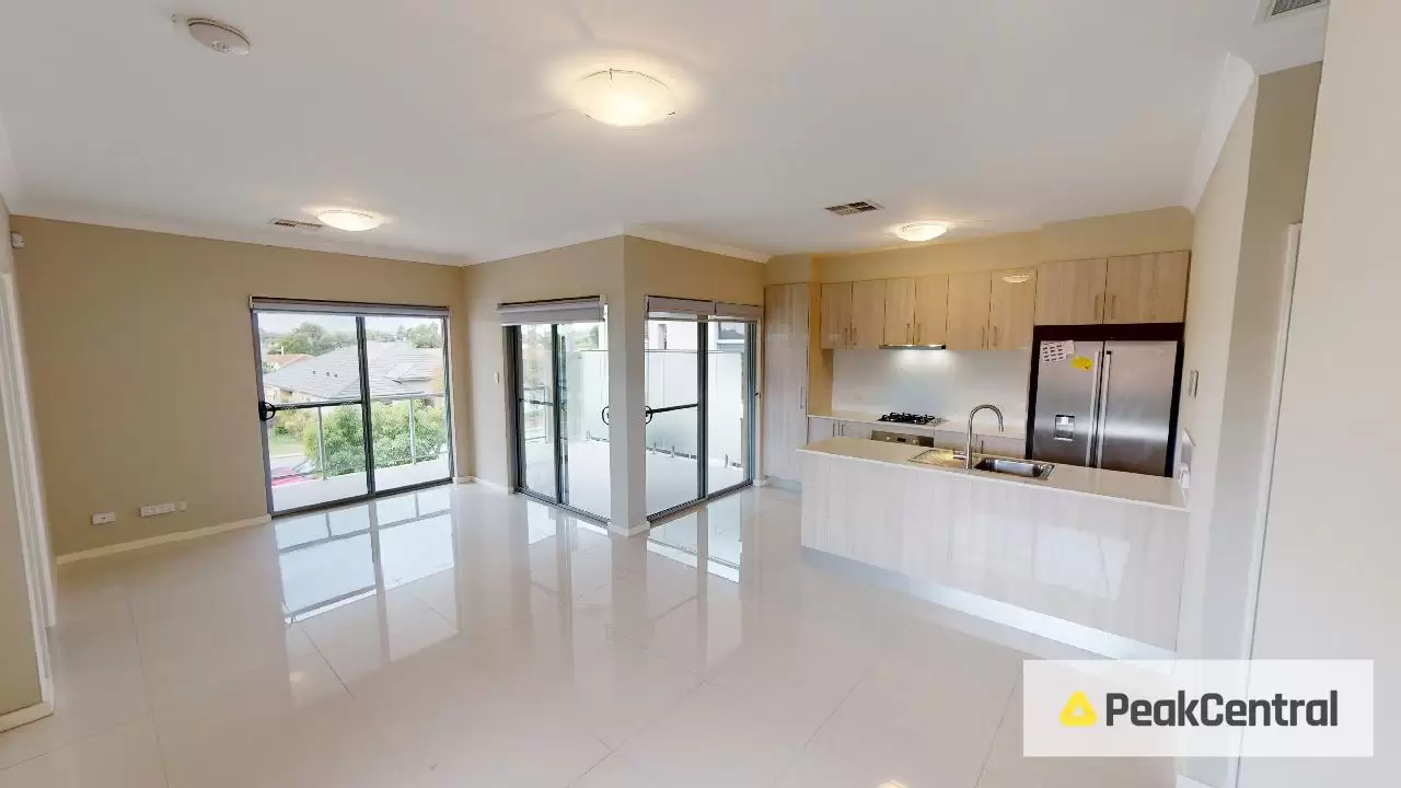 2/210 Kooyong Road, Rivervale Sold by Peak Central Property Group - image 3