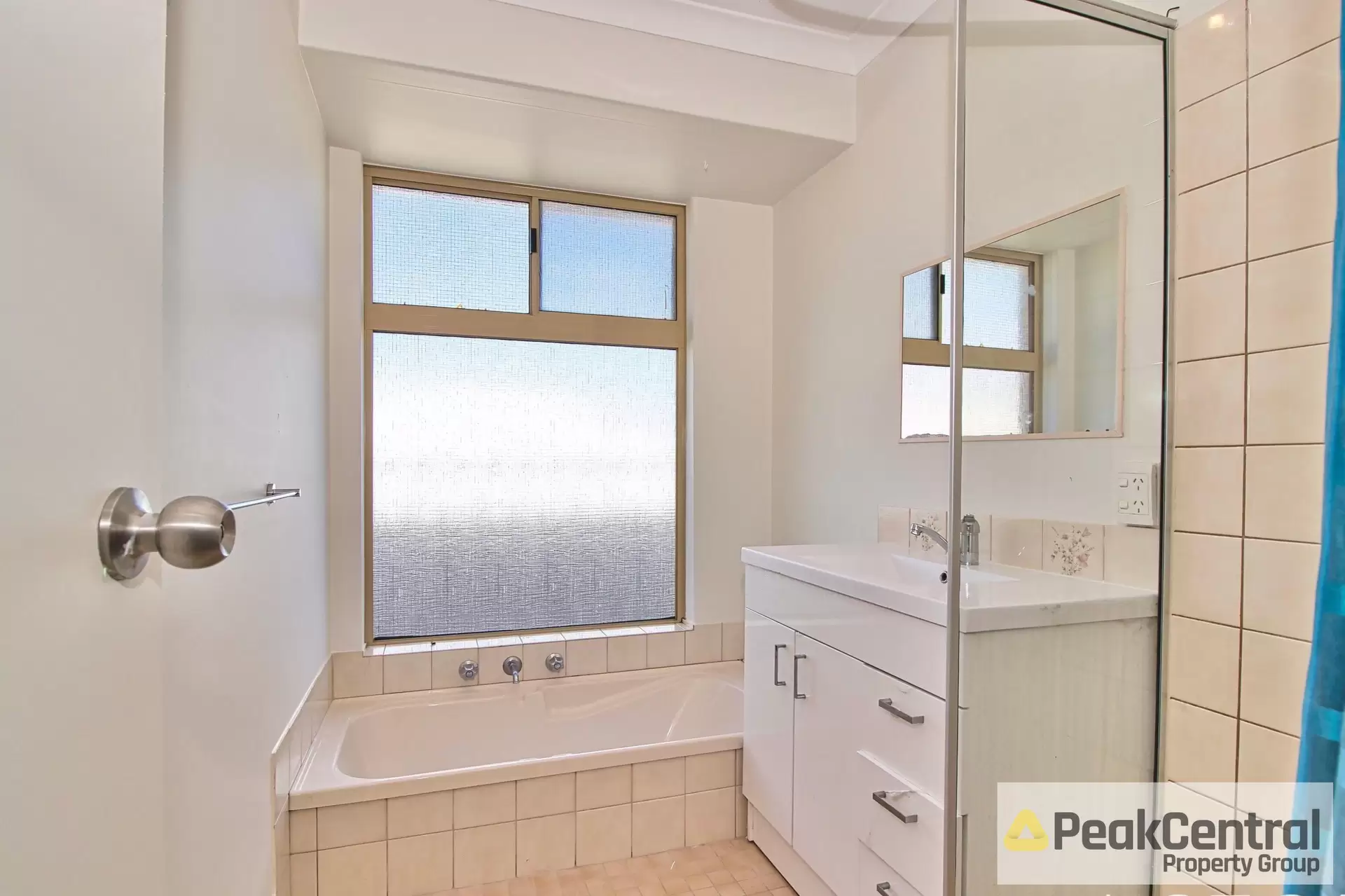 28 Ellendale Street, Golden Bay For Lease by Peak Central Property Group - image 1