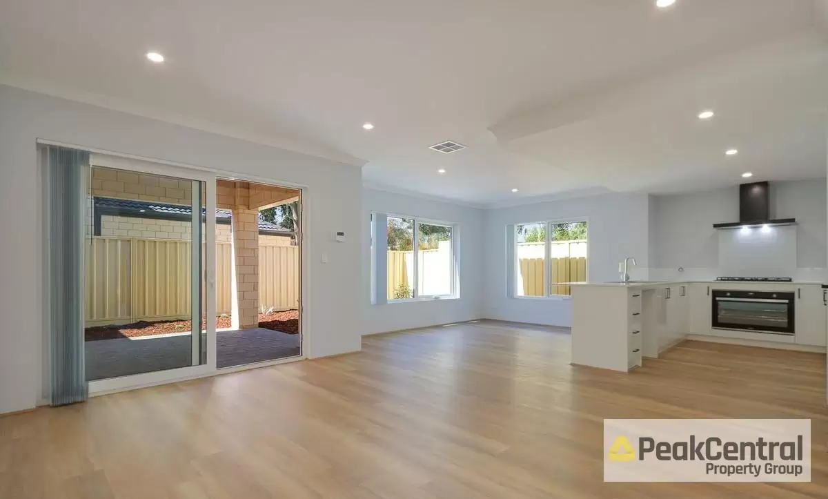 2/22 Angus Avenue, Spearwood Leased by Peak Central Property Group - image 3