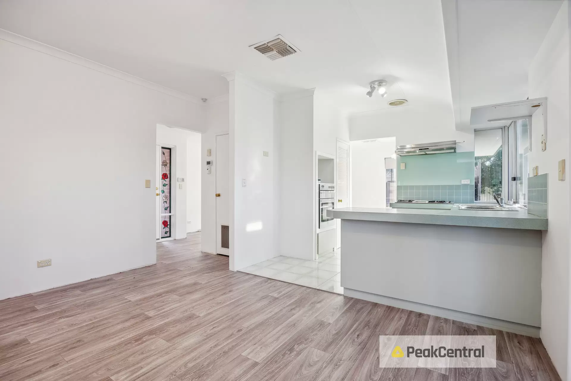 6 Towncentre Drive, Thornlie Leased by Peak Central Property Group - image 6