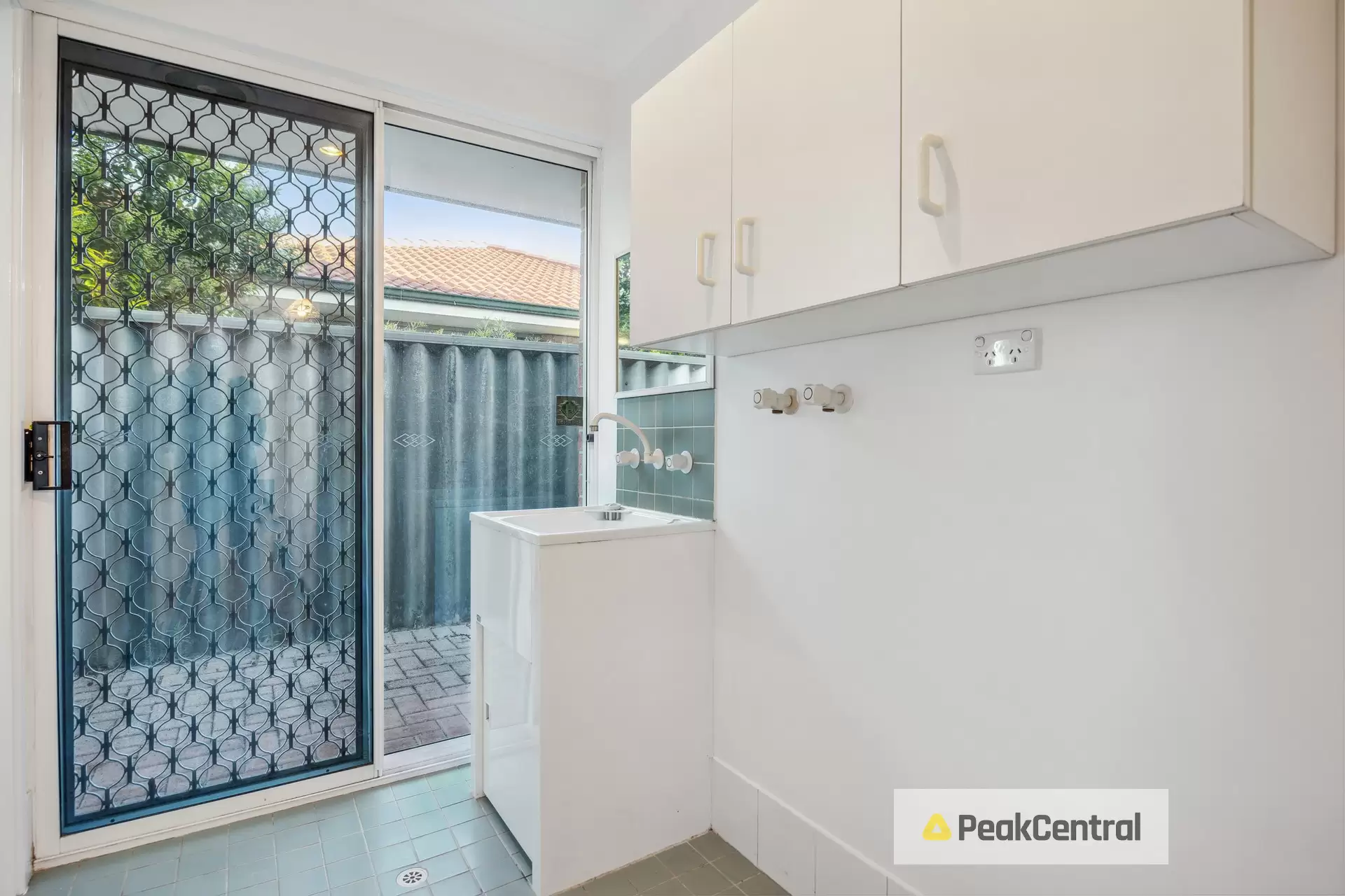 6 Towncentre Drive, Thornlie Leased by Peak Central Property Group - image 15