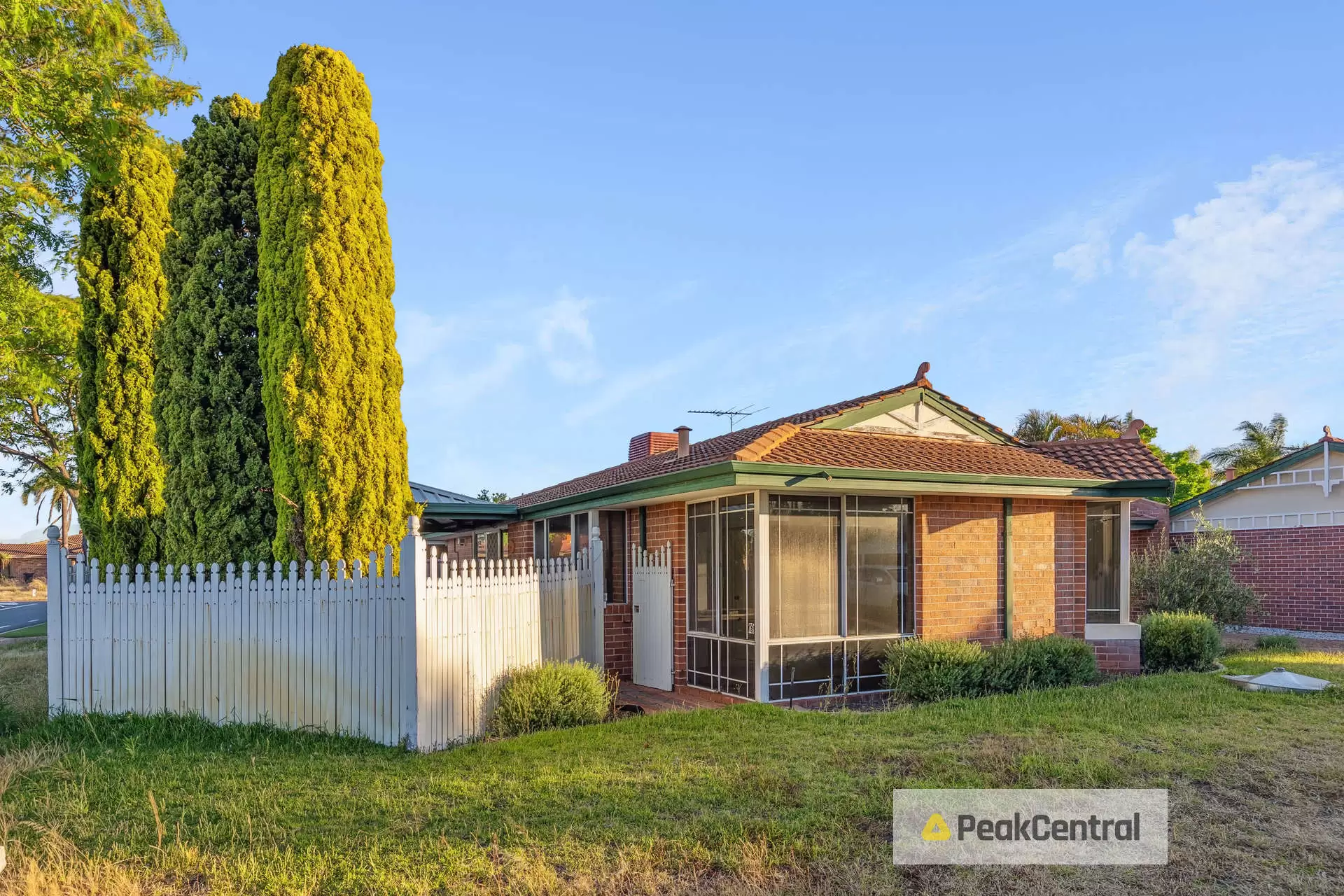 6 Towncentre Drive, Thornlie Leased by Peak Central Property Group - image 16