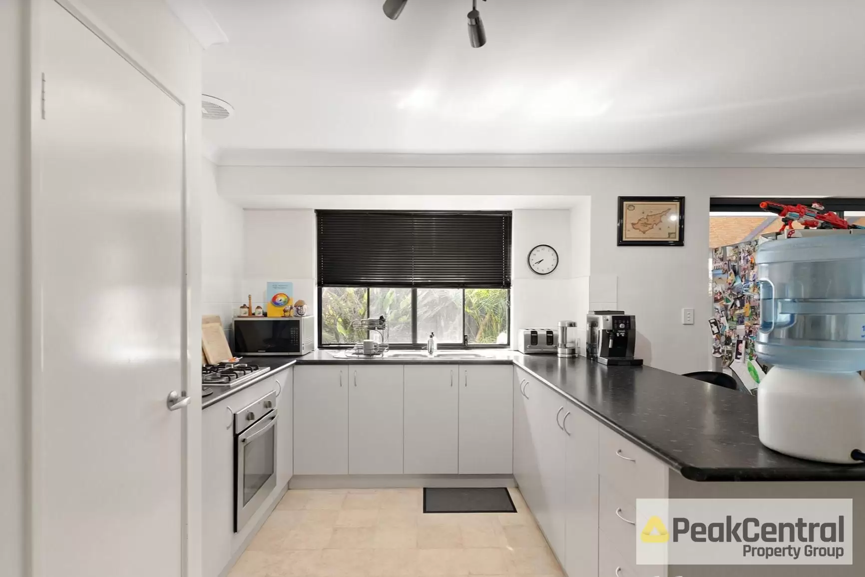 22 Menna Brace, Greenfields Leased by Peak Central Property Group - image 3