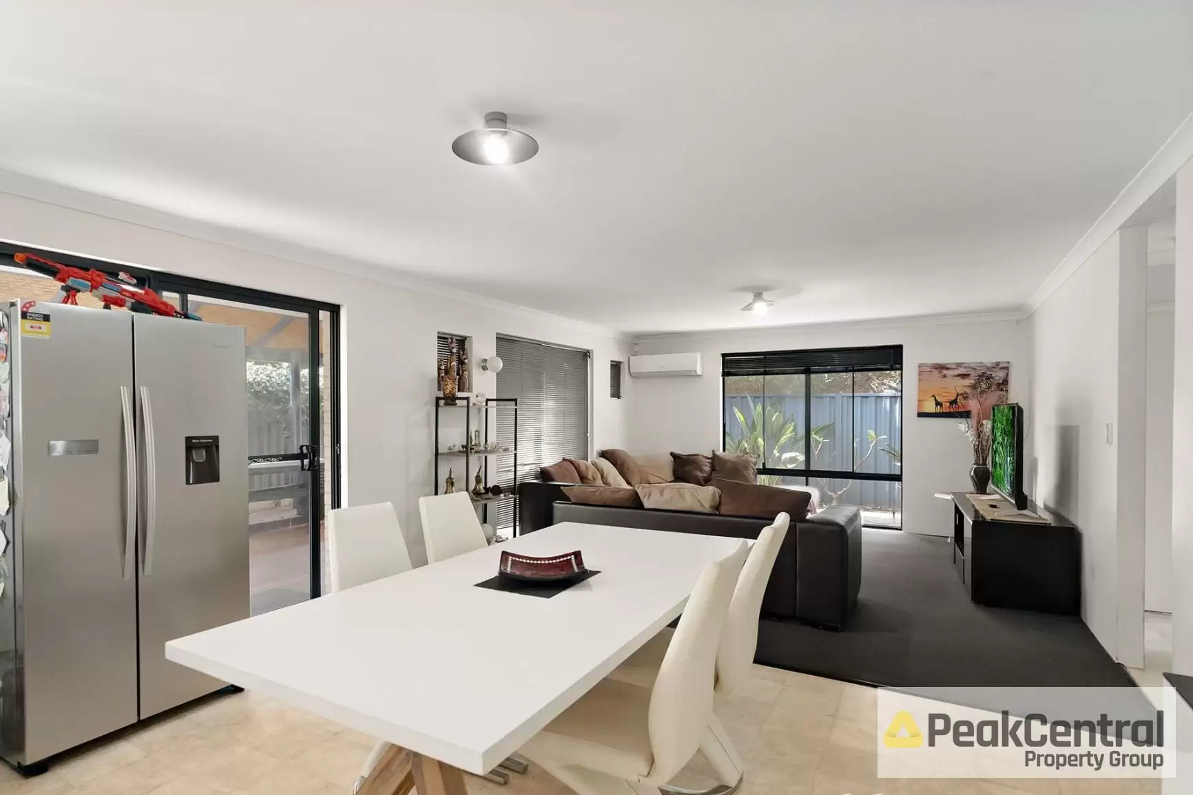22 Menna Brace, Greenfields Leased by Peak Central Property Group - image 5