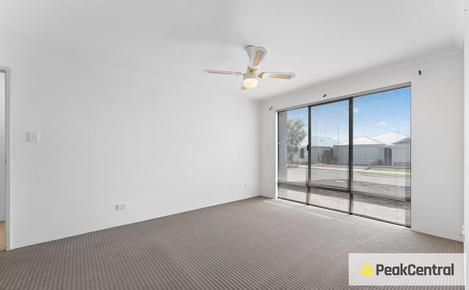 14 Enkindle Loop, Baldivis Leased by Peak Central Property Group - image 1