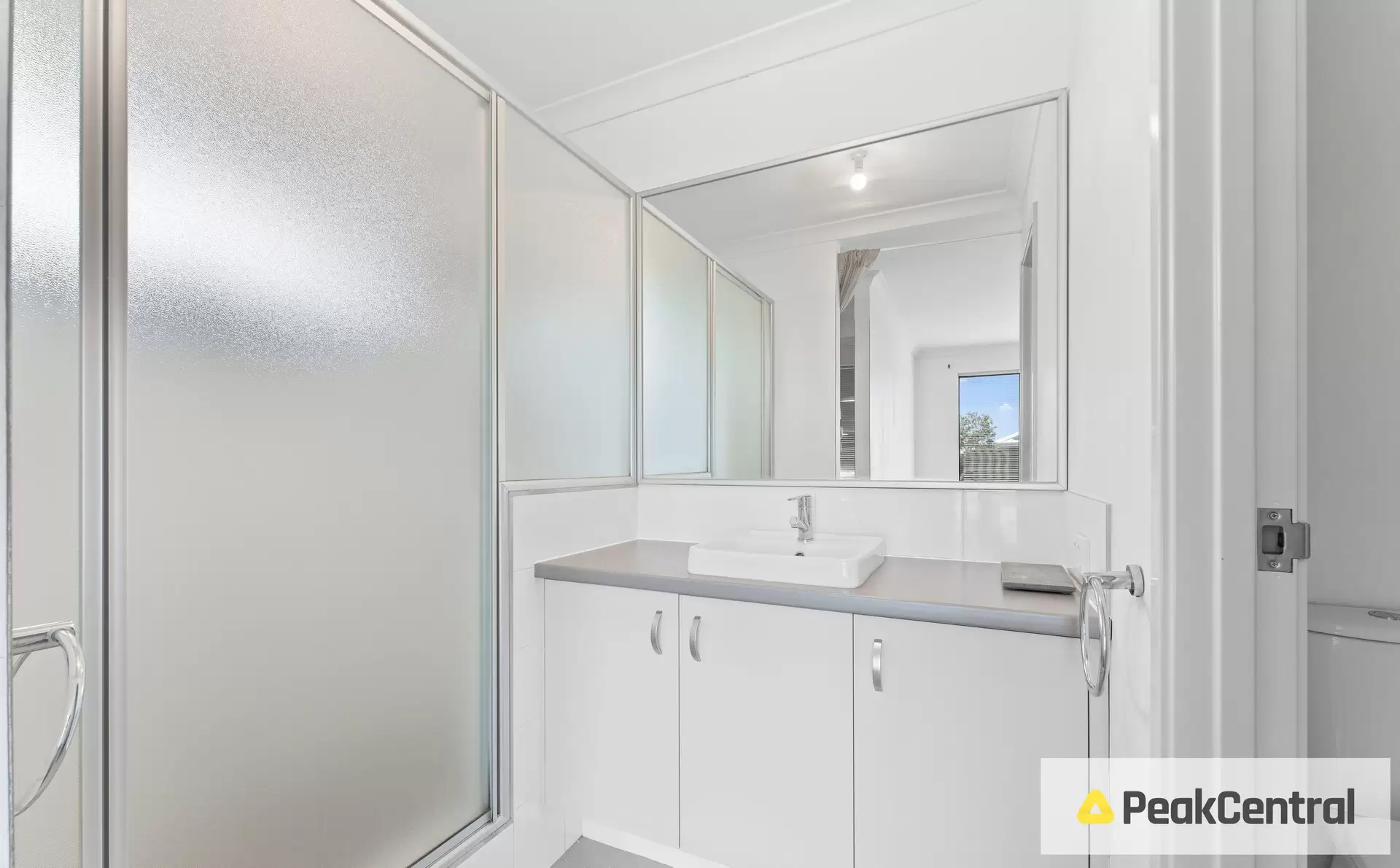 14 Enkindle Loop, Baldivis Leased by Peak Central Property Group - image 1