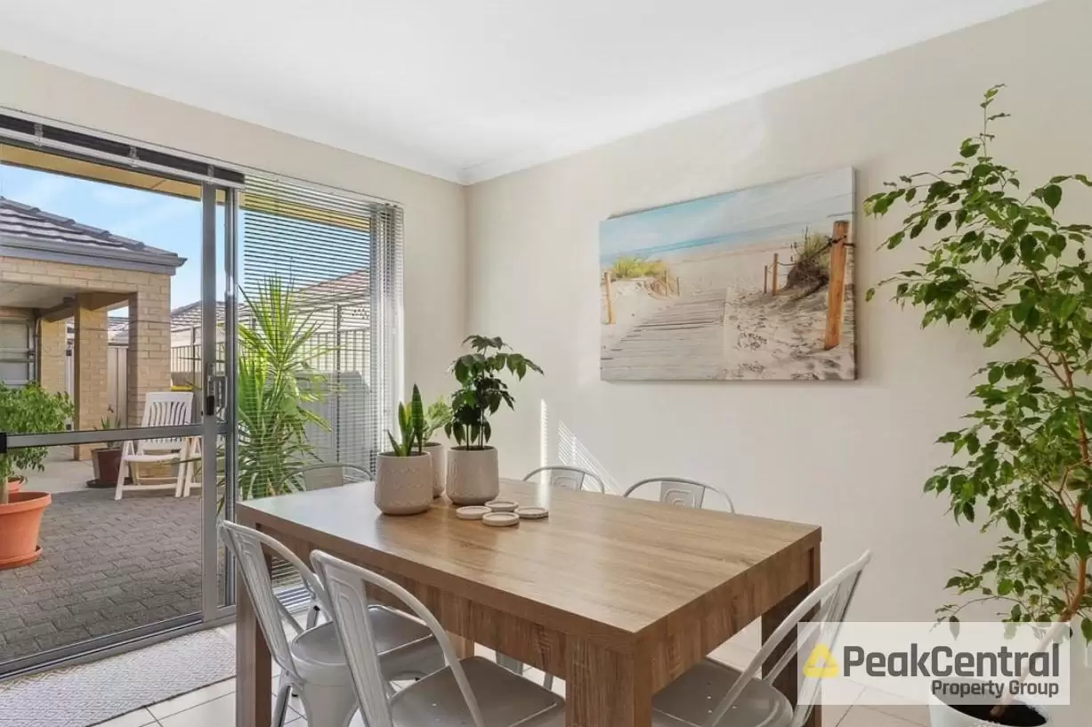 33 Adelong Avenue, Golden Bay Leased by Peak Central Property Group - image 6