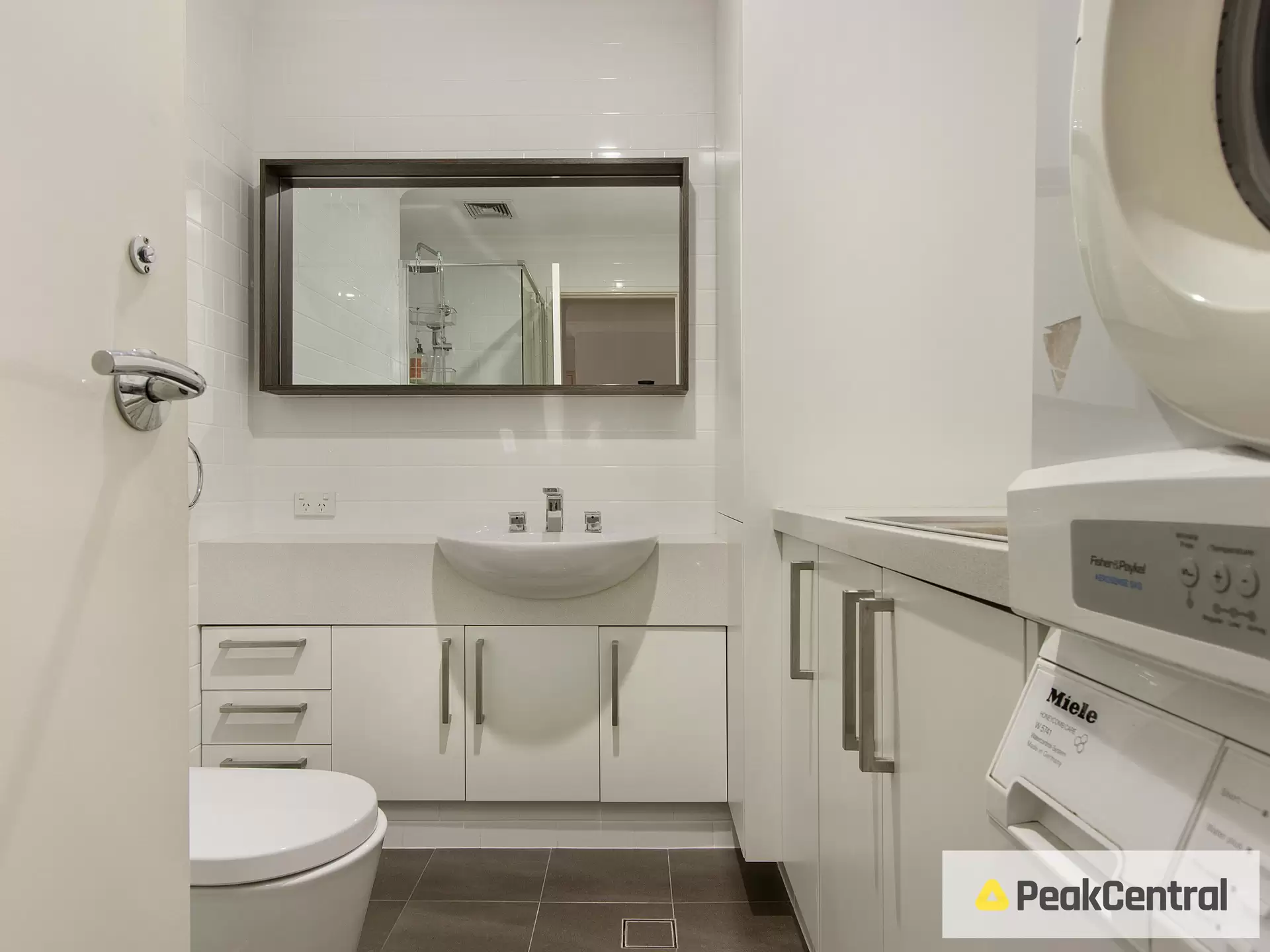 4/7 Railway Terrace, Rockingham Leased by Peak Central Property Group - image 1