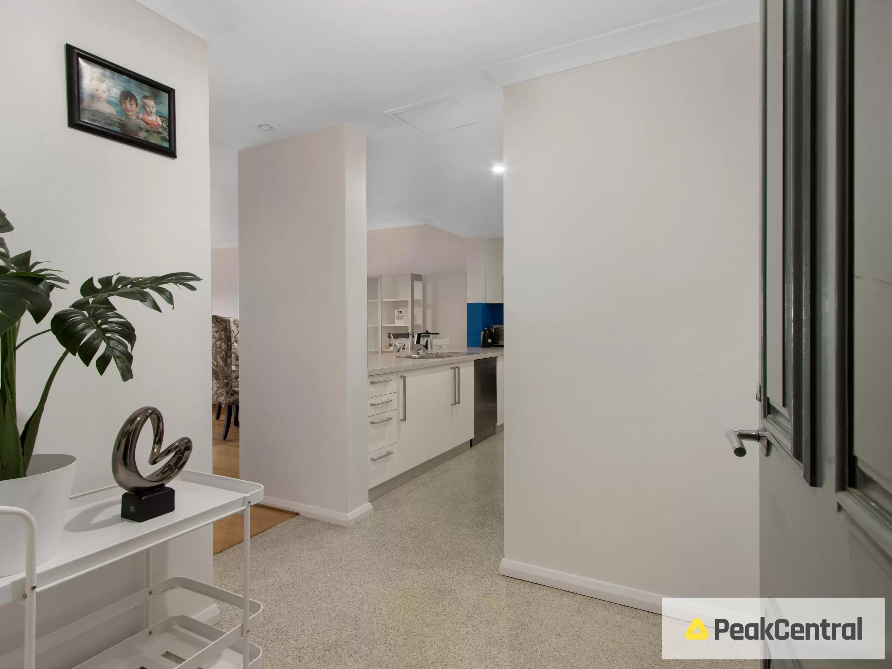 4/7 Railway Terrace, Rockingham Leased by Peak Central Property Group - image 13
