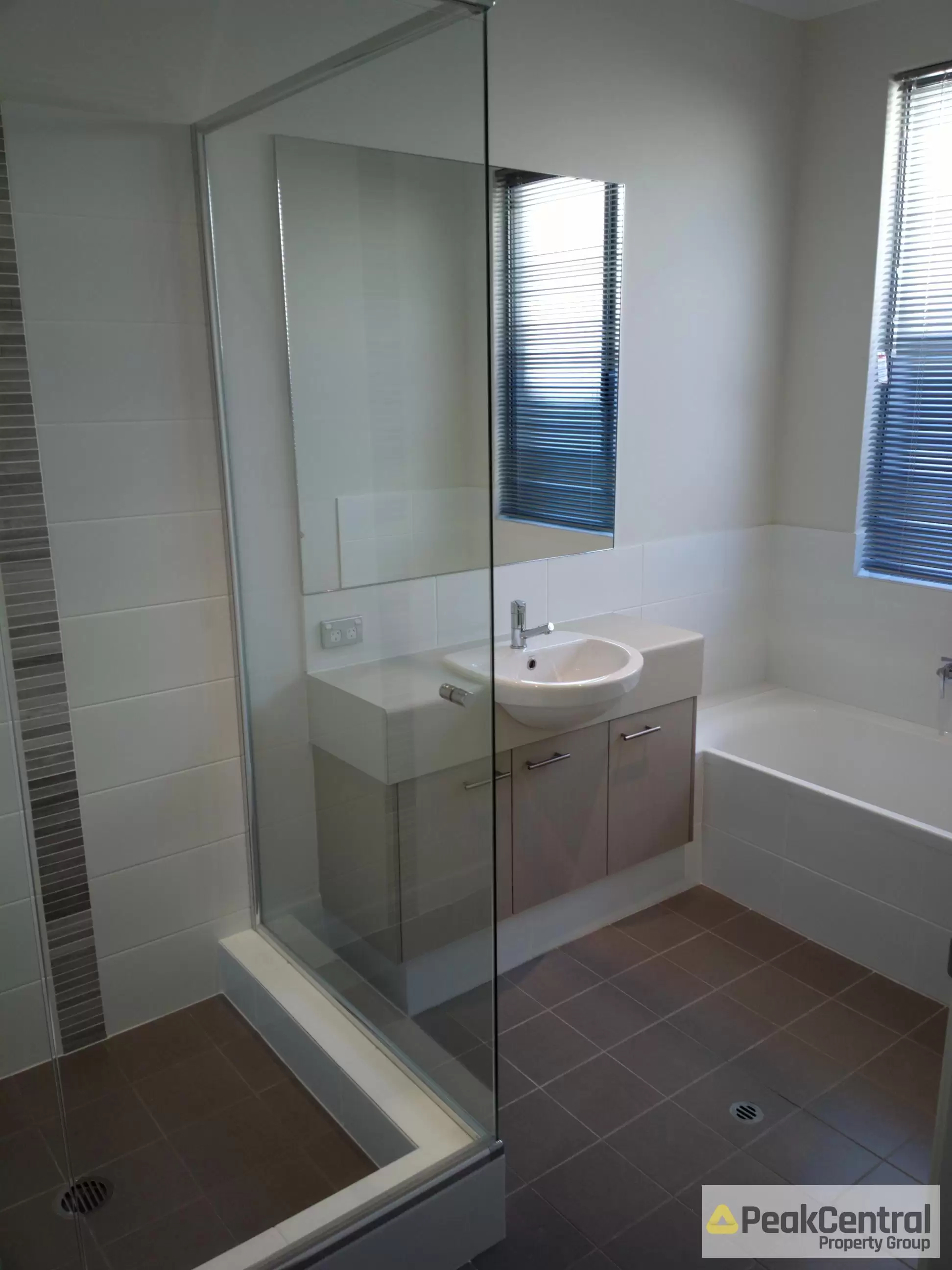 60 Lyon Road, Atwell Leased by Peak Central Property Group - image 9