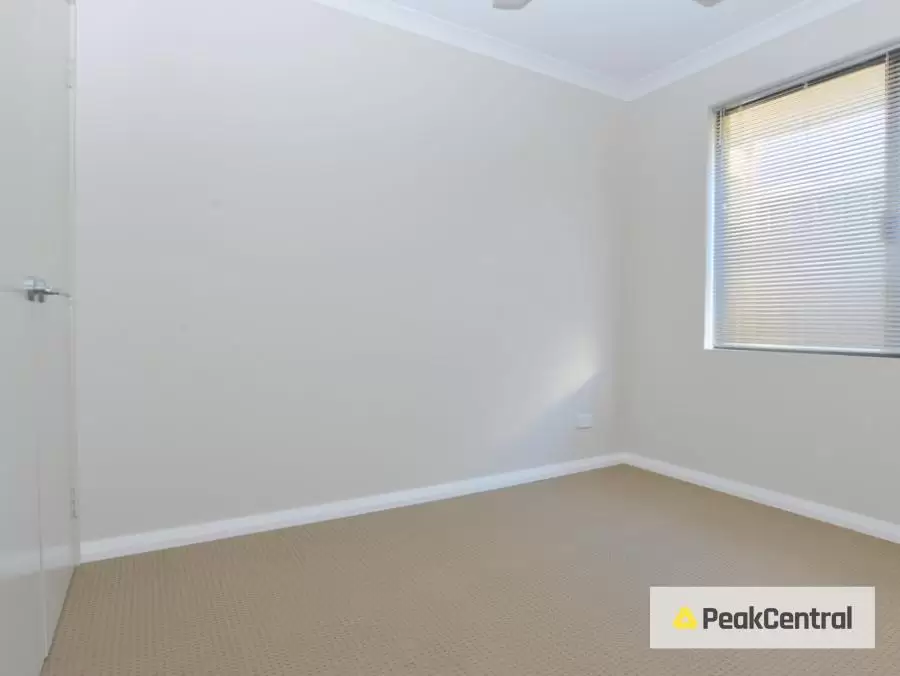 54 Beckingham Parkway, Baldivis Sold by Peak Central Property Group - image 9