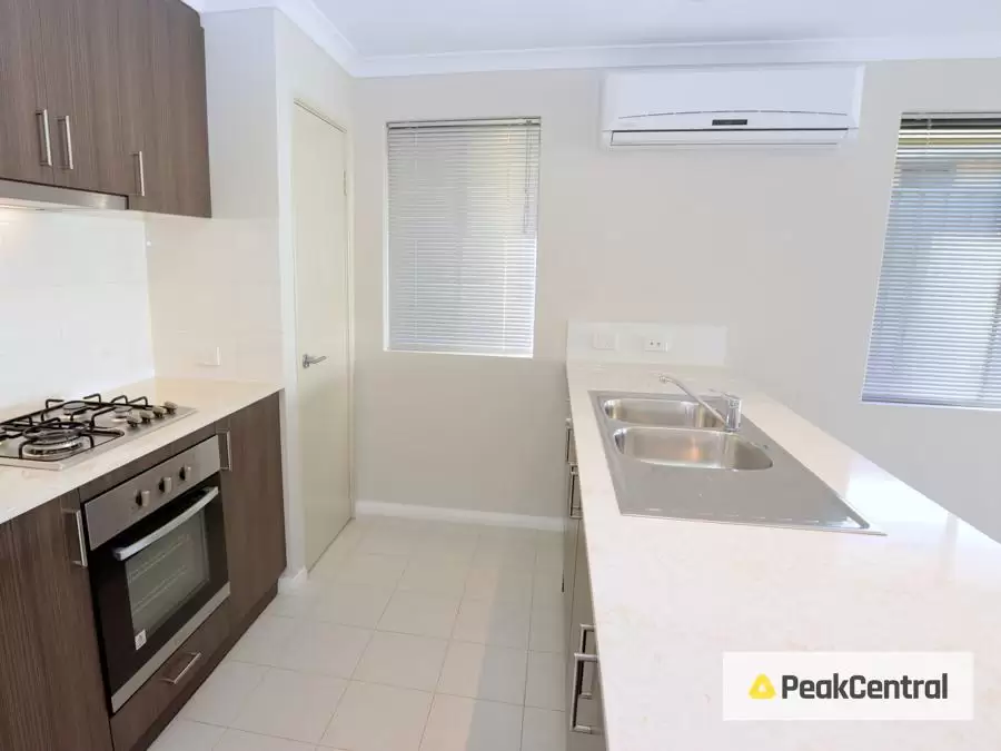 54 Beckingham Parkway, Baldivis Sold by Peak Central Property Group - image 5