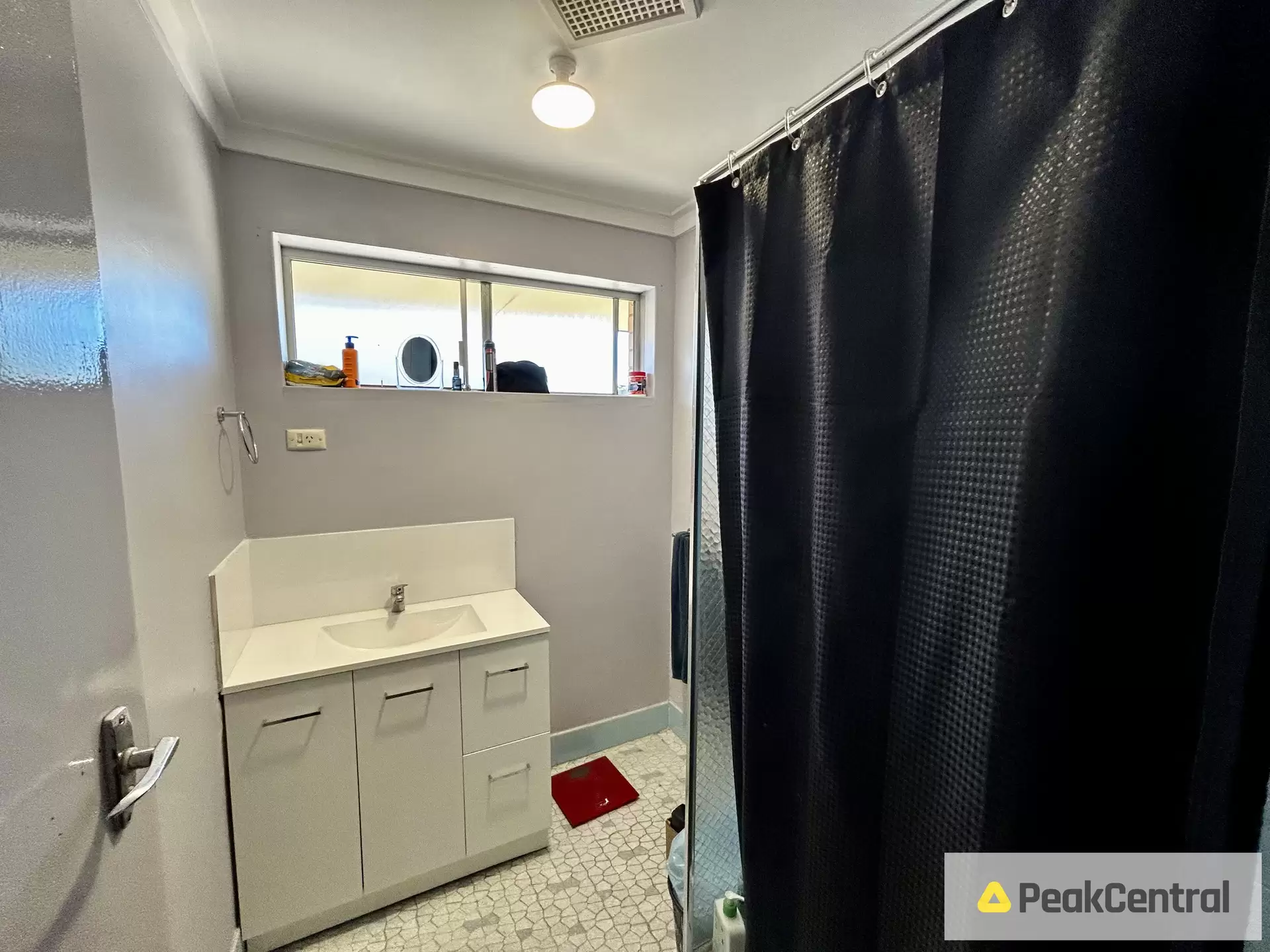 1A Doolette Street, Spearwood Leased by Peak Central Property Group - image 1