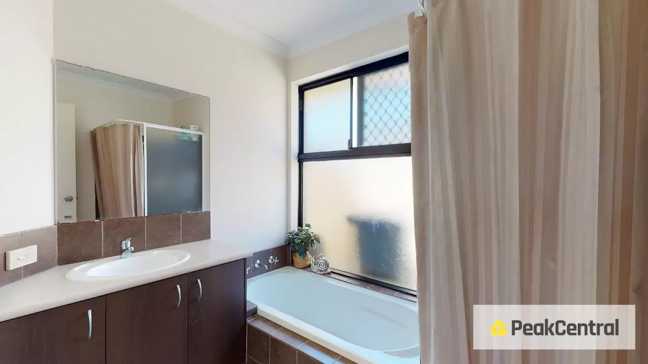 15 Charlton Way, Bertram Leased by Peak Central Property Group - image 21