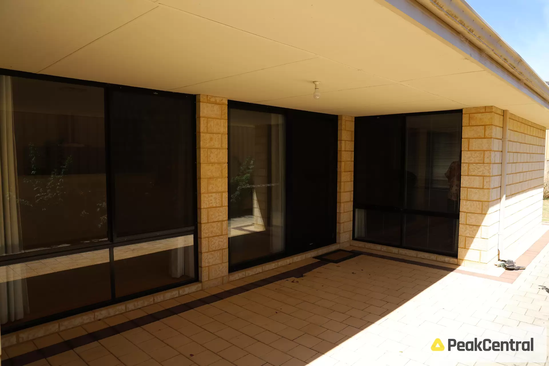 15 Charlton Way, Bertram Leased by Peak Central Property Group - image 1