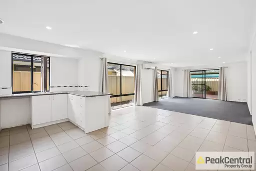 7 Mariposa Gardens, Success Leased by Peak Central Property Group