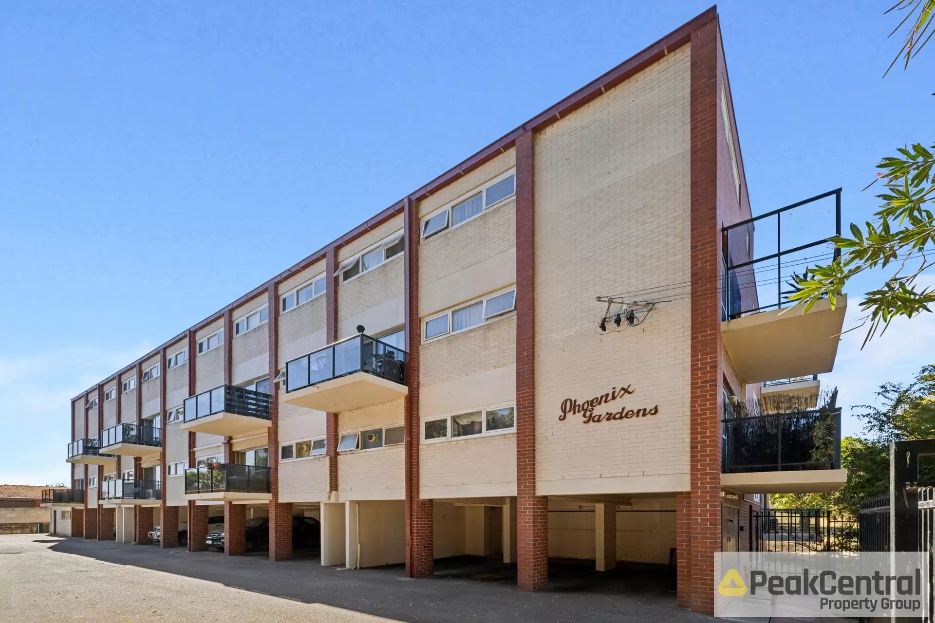 2/37 Paulik Way, Hamilton Hill For Sale by Peak Central Property Group - image 1