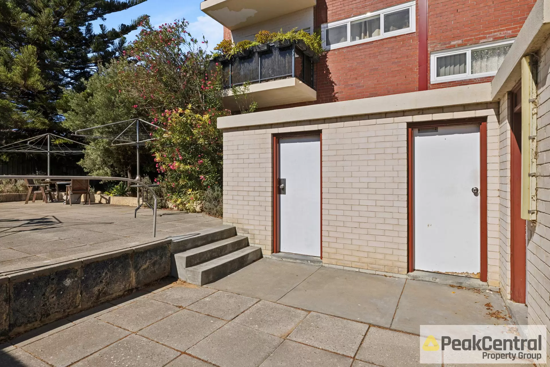 2/37 Paulik Way, Hamilton Hill For Sale by Peak Central Property Group - image 1