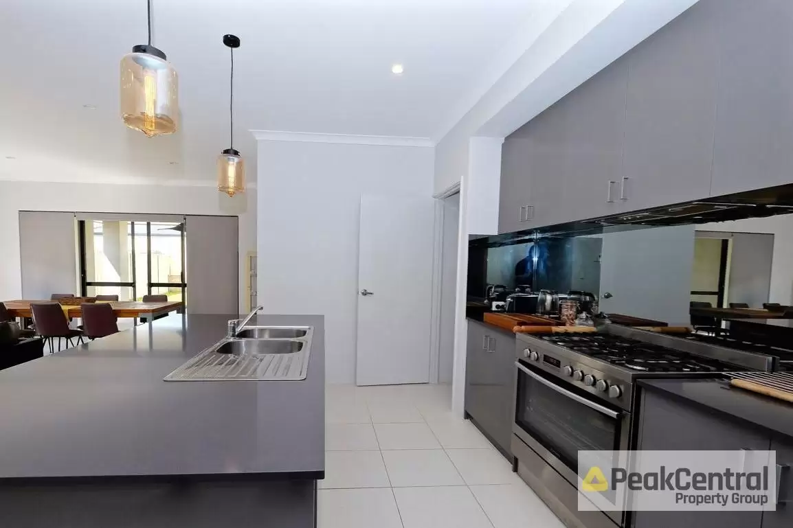 184 Badgerup Avenue, Lakelands Leased by Peak Central Property Group - image 2