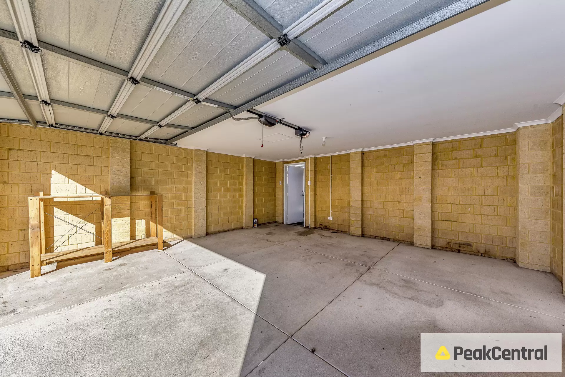 11 Yaramin Way, Golden Bay Leased by Peak Central Property Group - image 1