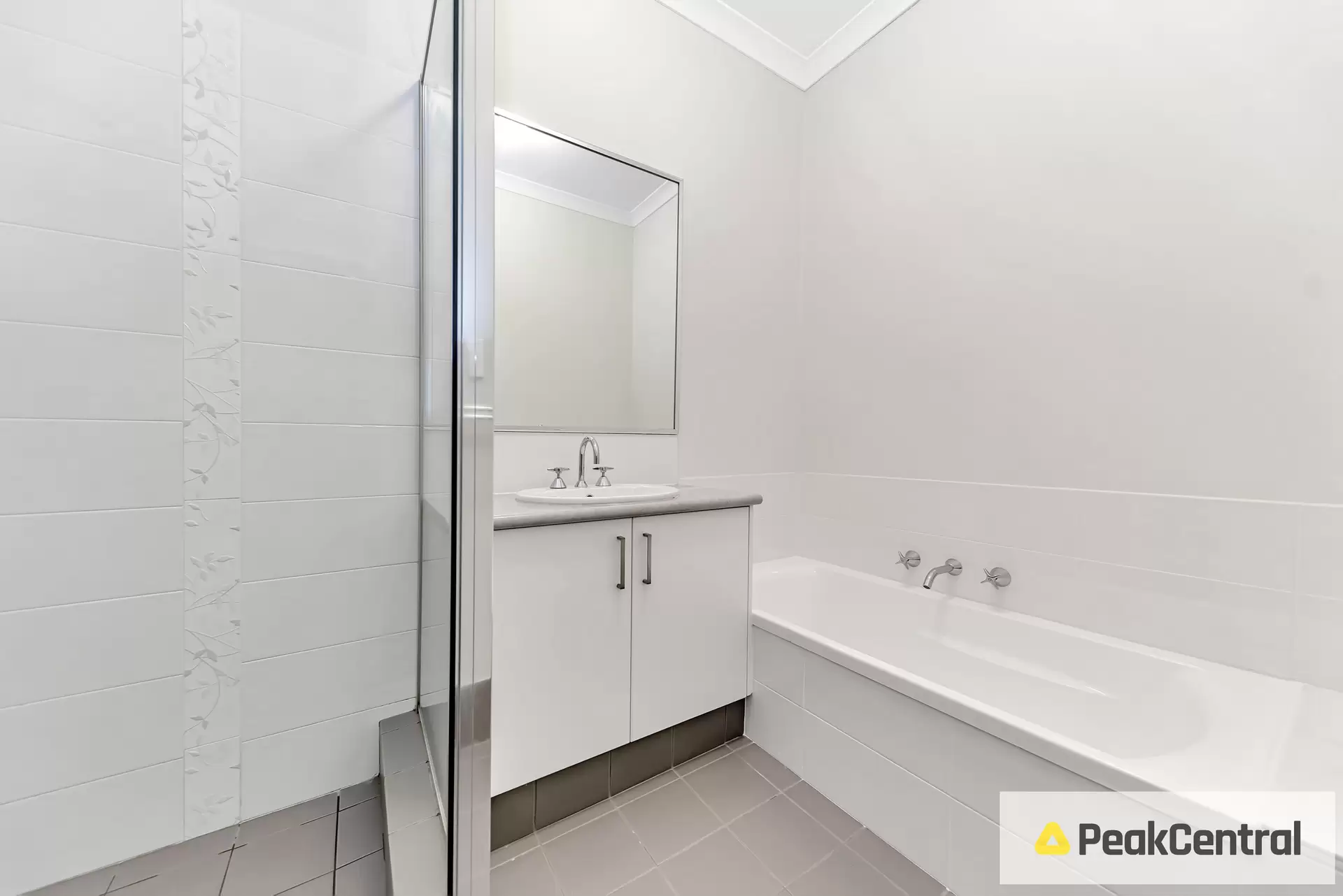 11 Yaramin Way, Golden Bay Leased by Peak Central Property Group - image 1