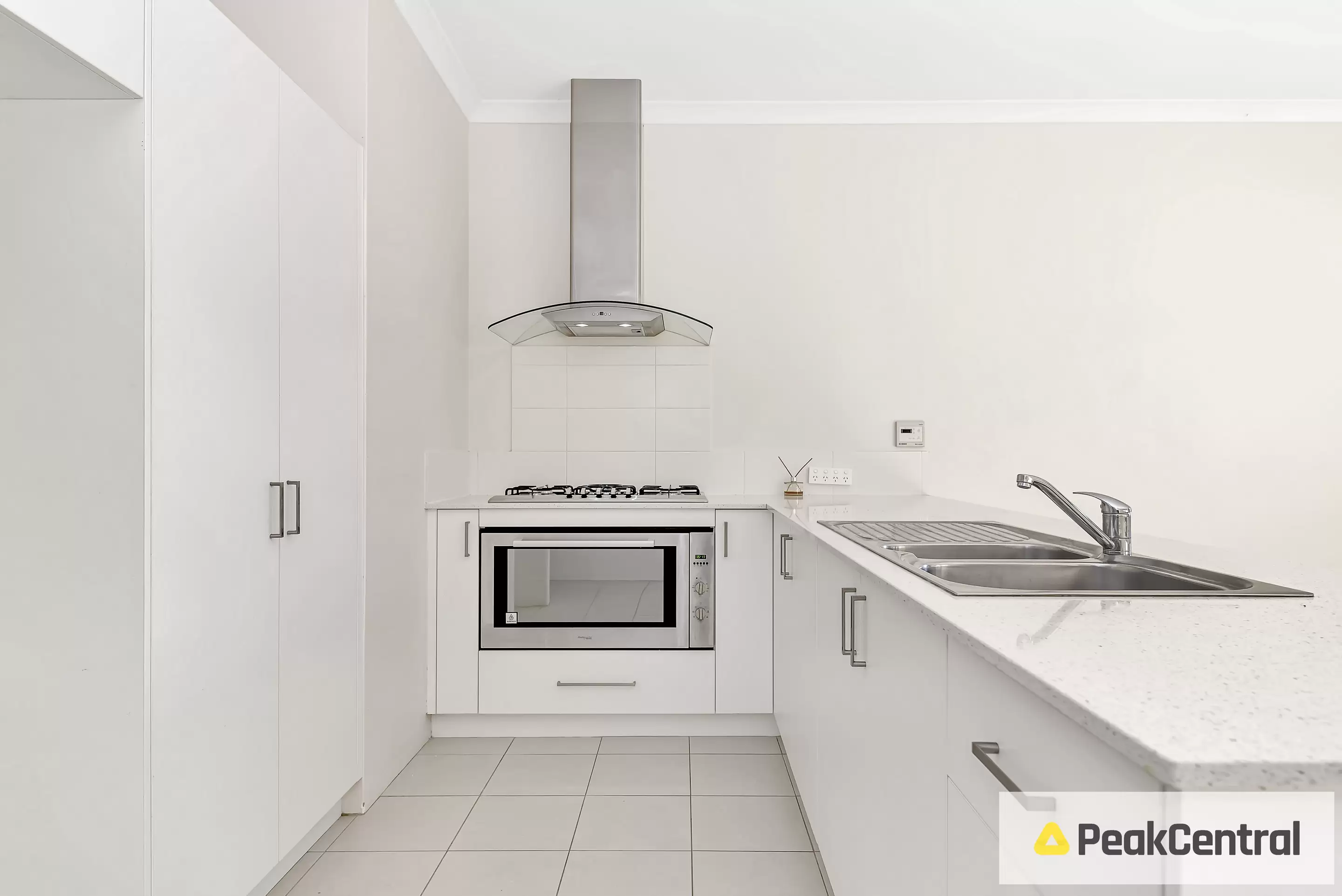 11 Yaramin Way, Golden Bay Leased by Peak Central Property Group - image 4