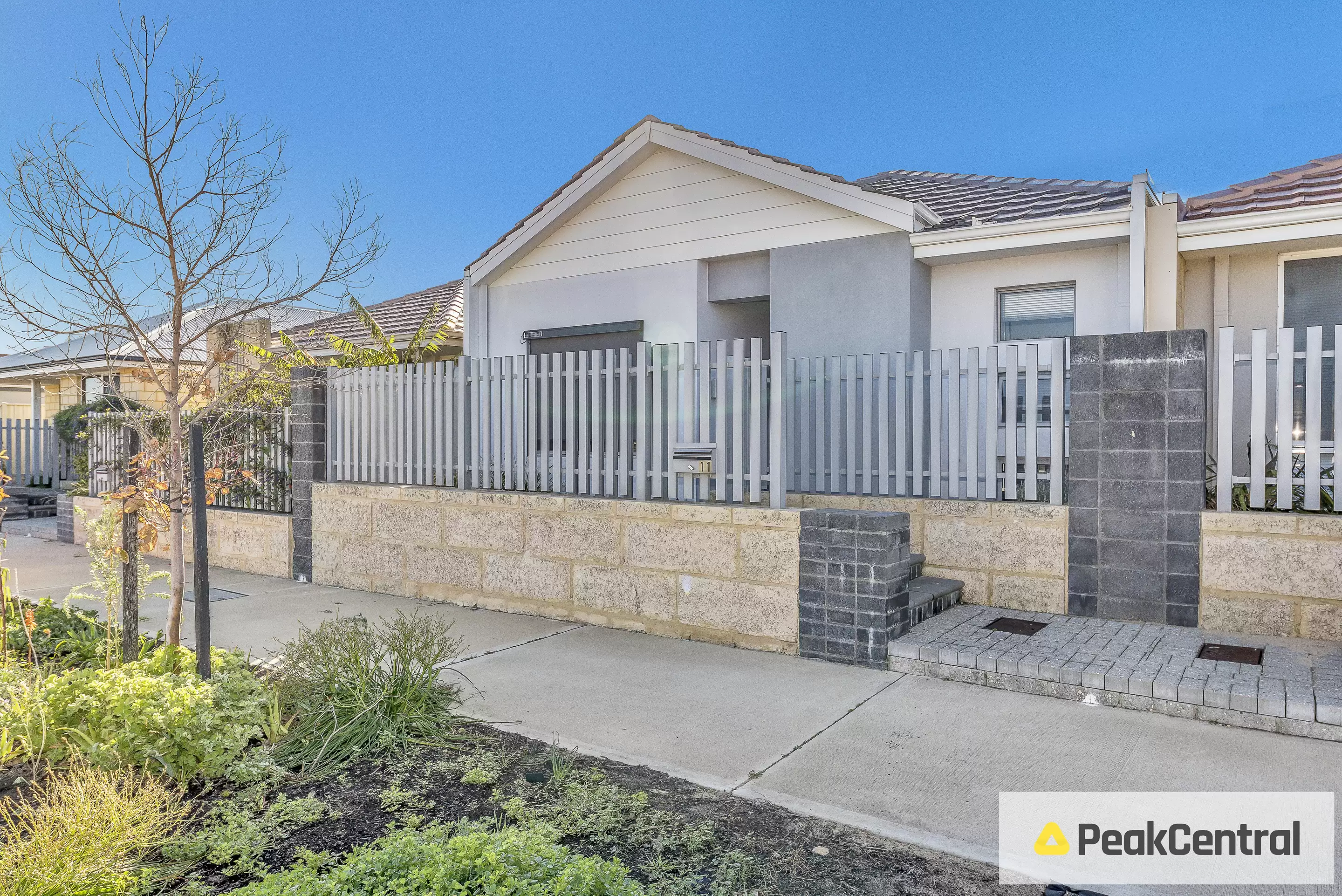 11 Yaramin Way, Golden Bay Leased by Peak Central Property Group - image 2