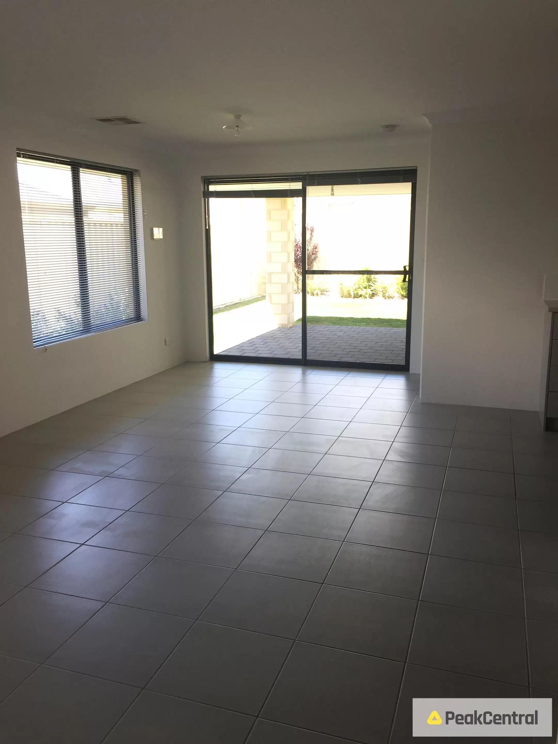 10 Baveno Road, Beeliar Leased by Peak Central Property Group - image 4