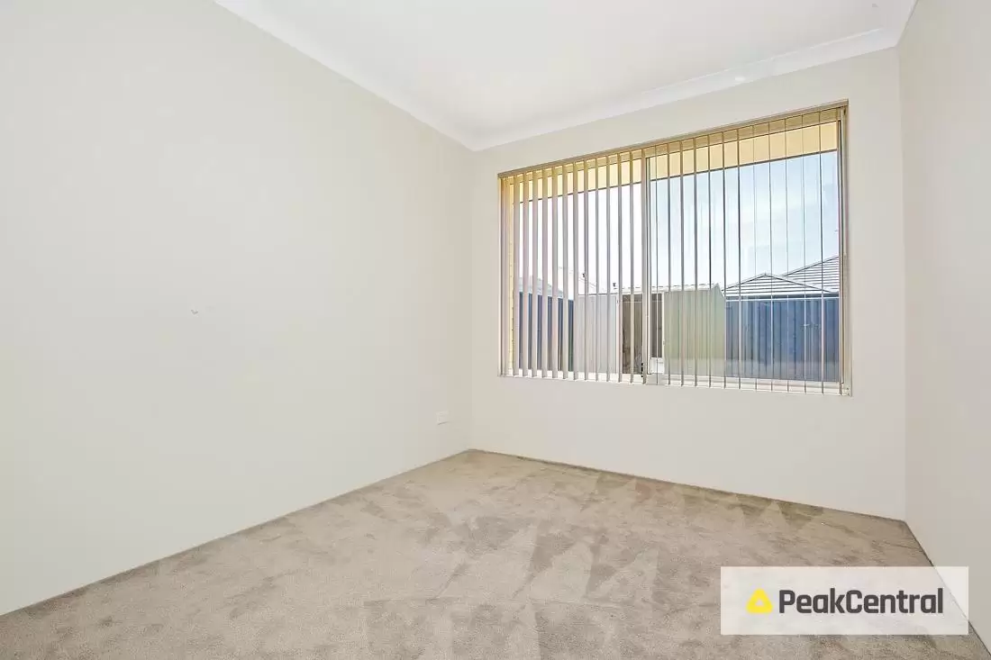 45 Crinia Drive, Baldivis Leased by Peak Central Property Group - image 4