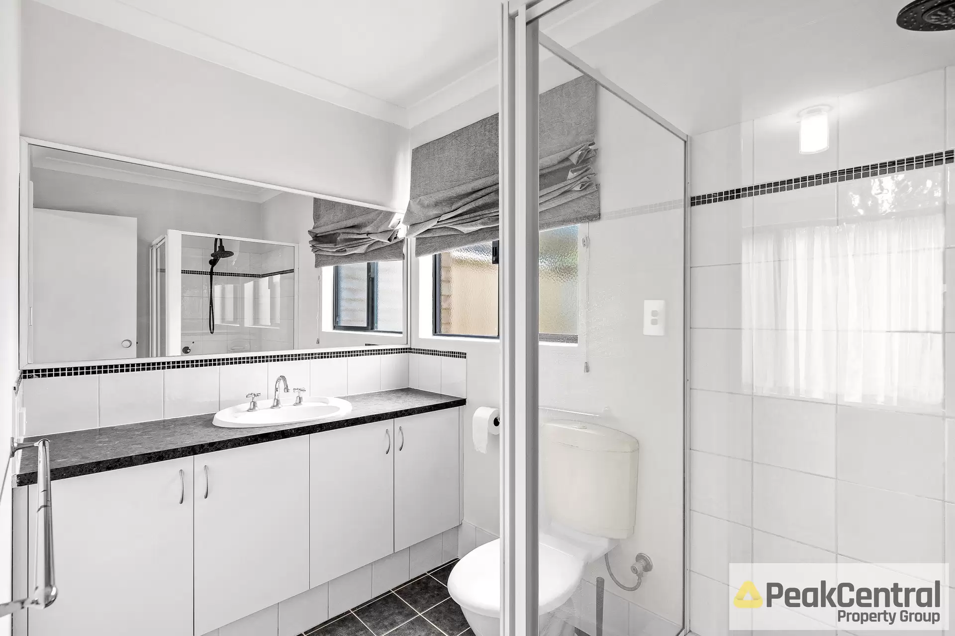 7 Yarra Promenade, Hammond Park Leased by Peak Central Property Group - image 1