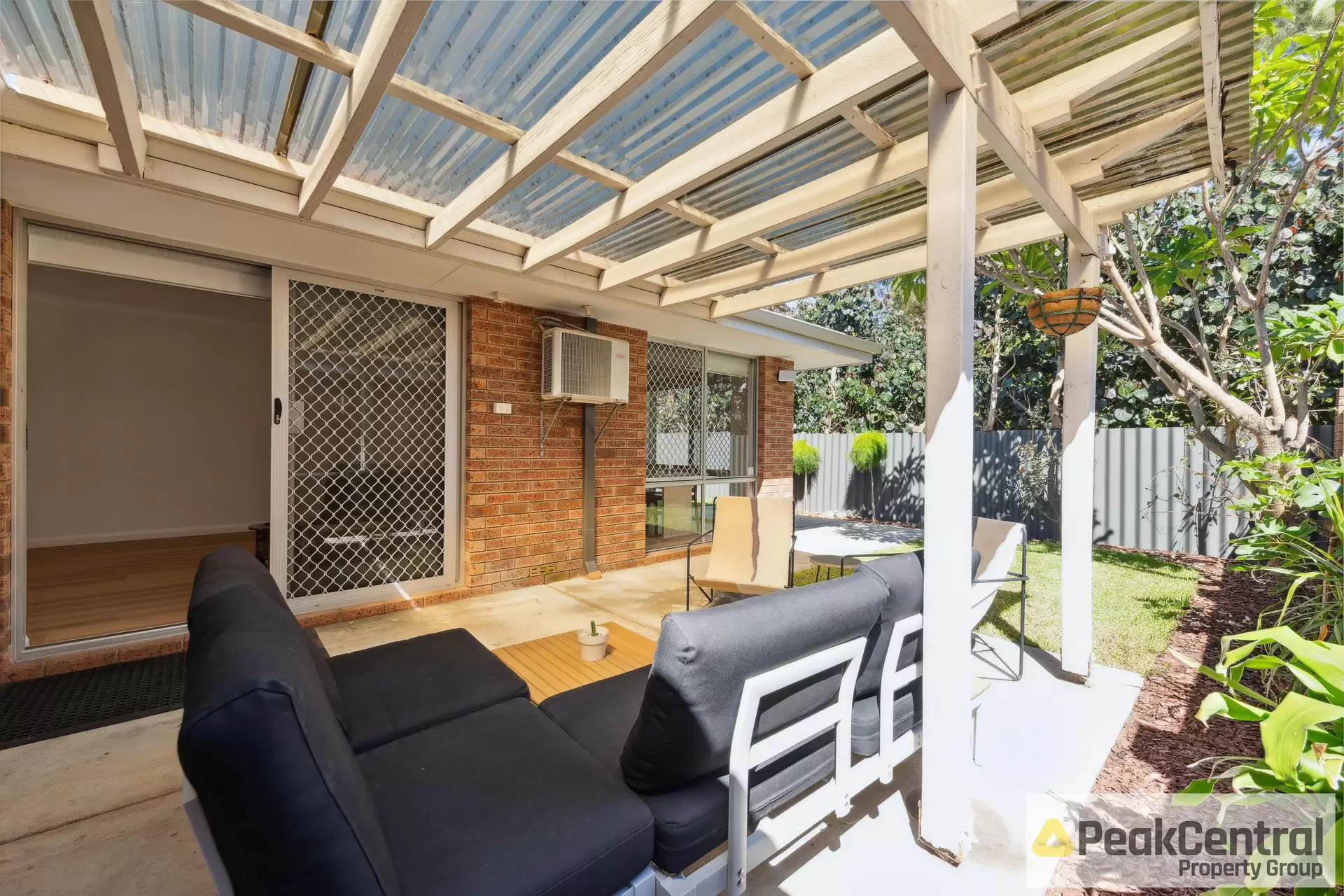 6/10-12 Palin Street, Palmyra Leased by Peak Central Property Group - image 1