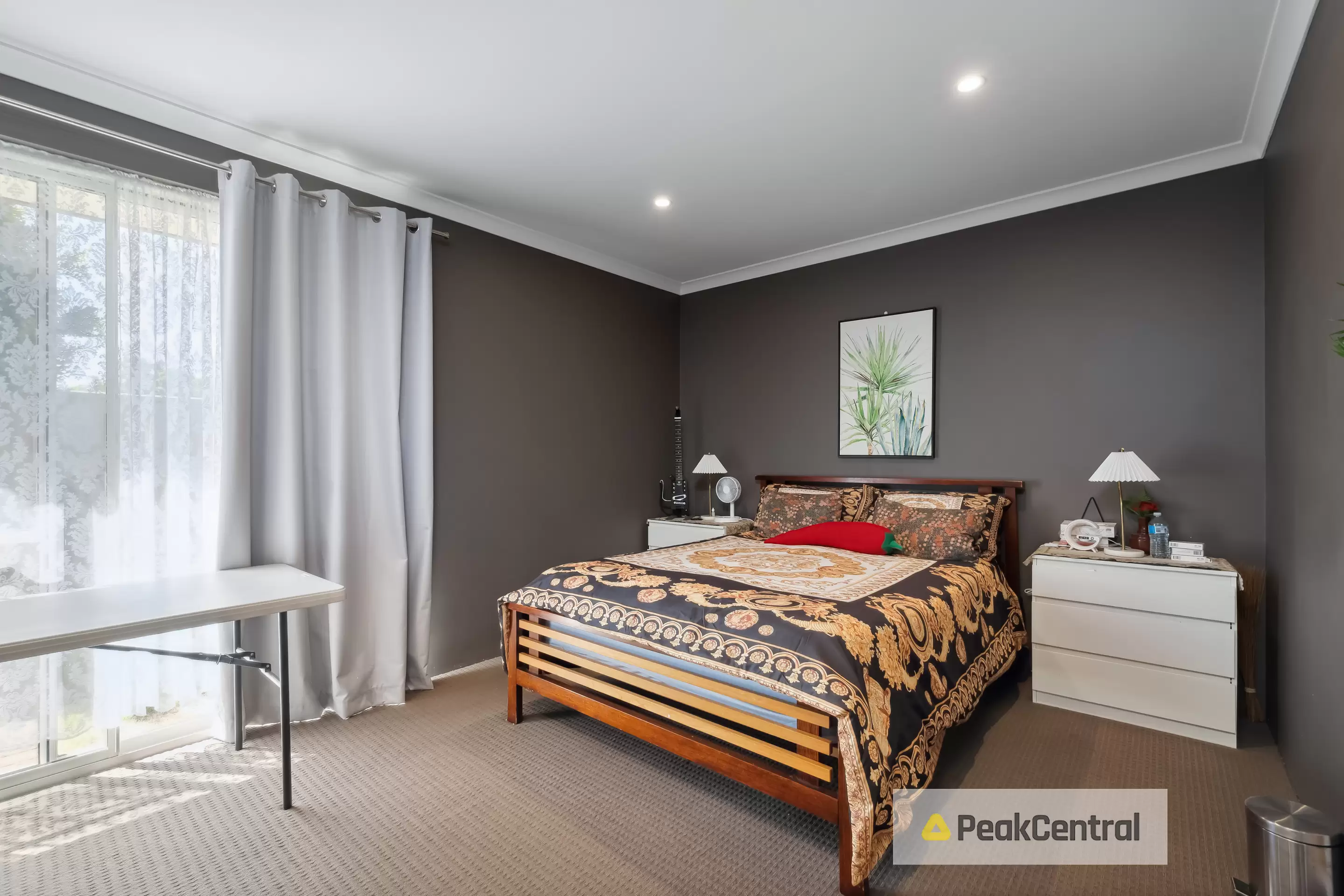 32 Needlewood Loop, Wandi Sold by Peak Central Property Group - image 2