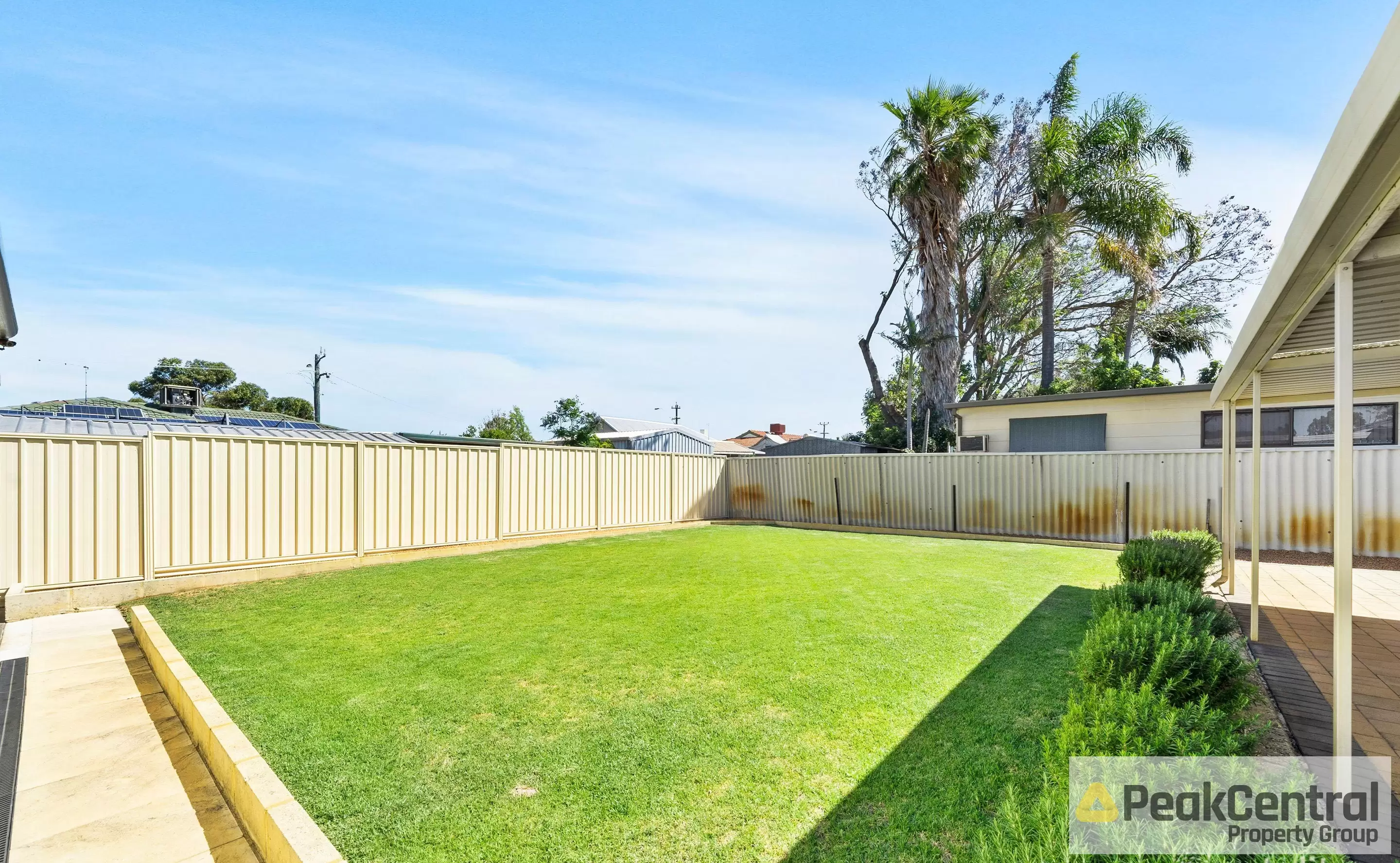 4 Tall Karri Close, Camillo Leased by Peak Central Property Group - image 12