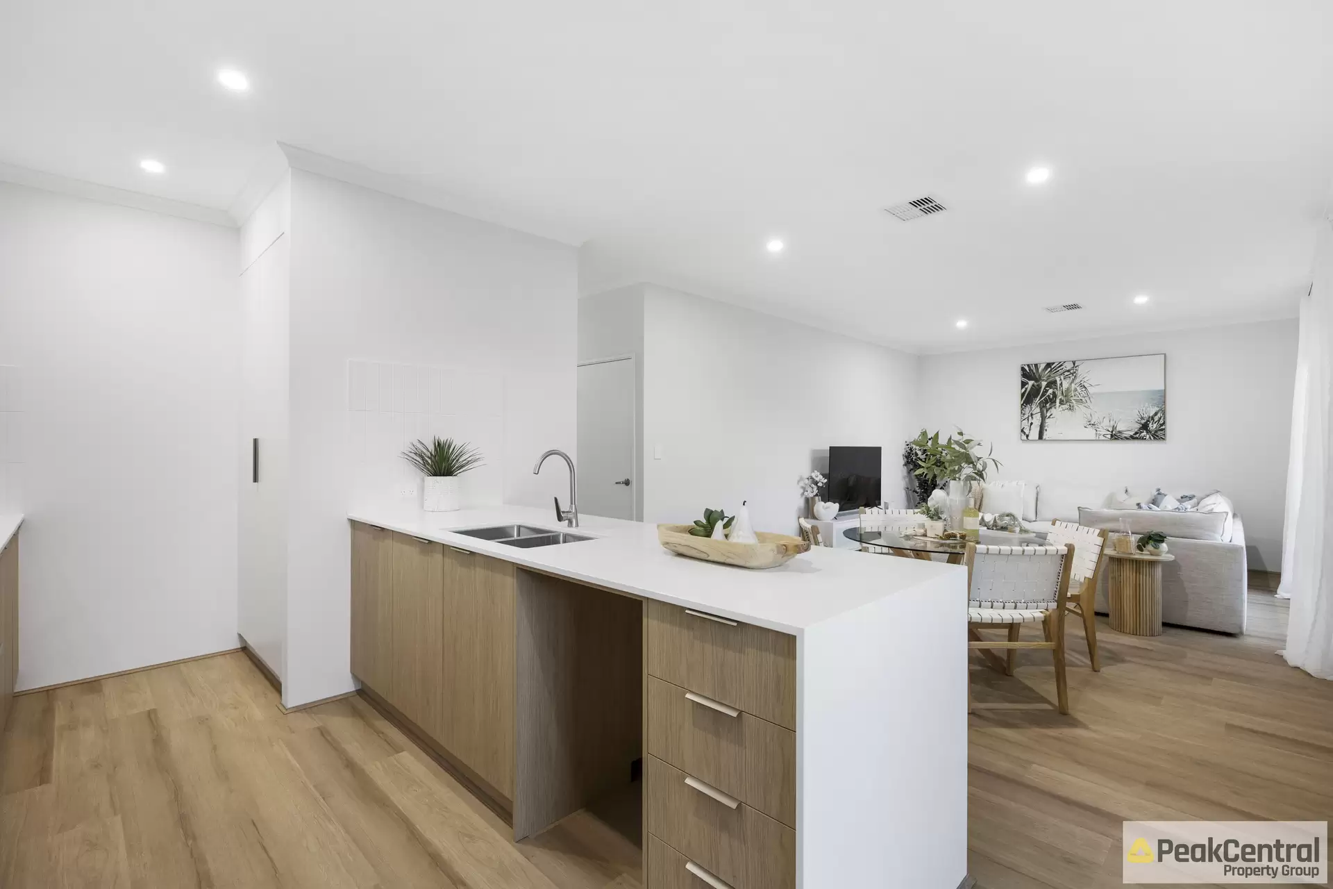 6 Grafton Street, Craigie Leased by Peak Central Property Group - image 1