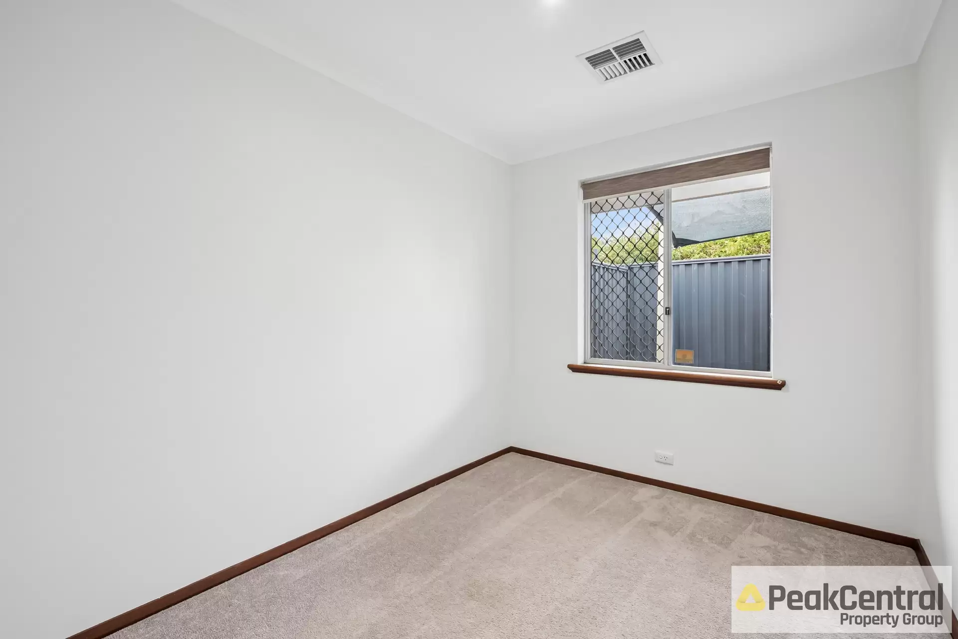 8/82-84 Waddell Road, Bicton Leased by Peak Central Property Group - image 1