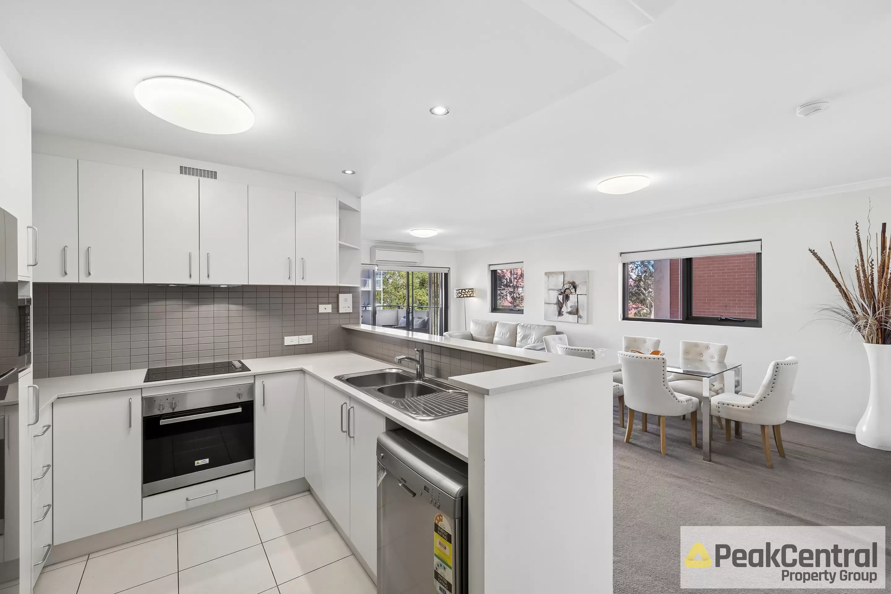 21/18 Wellington Street, East Perth For Sale by Peak Central Property Group - image 4