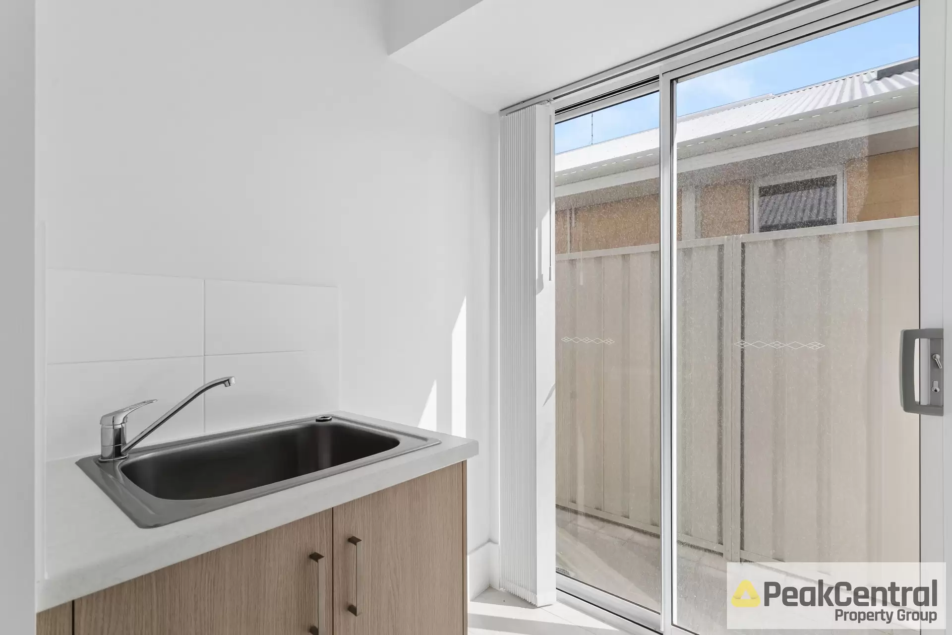 27 Azzurra Loop, Two Rocks For Lease by Peak Central Property Group - image 1