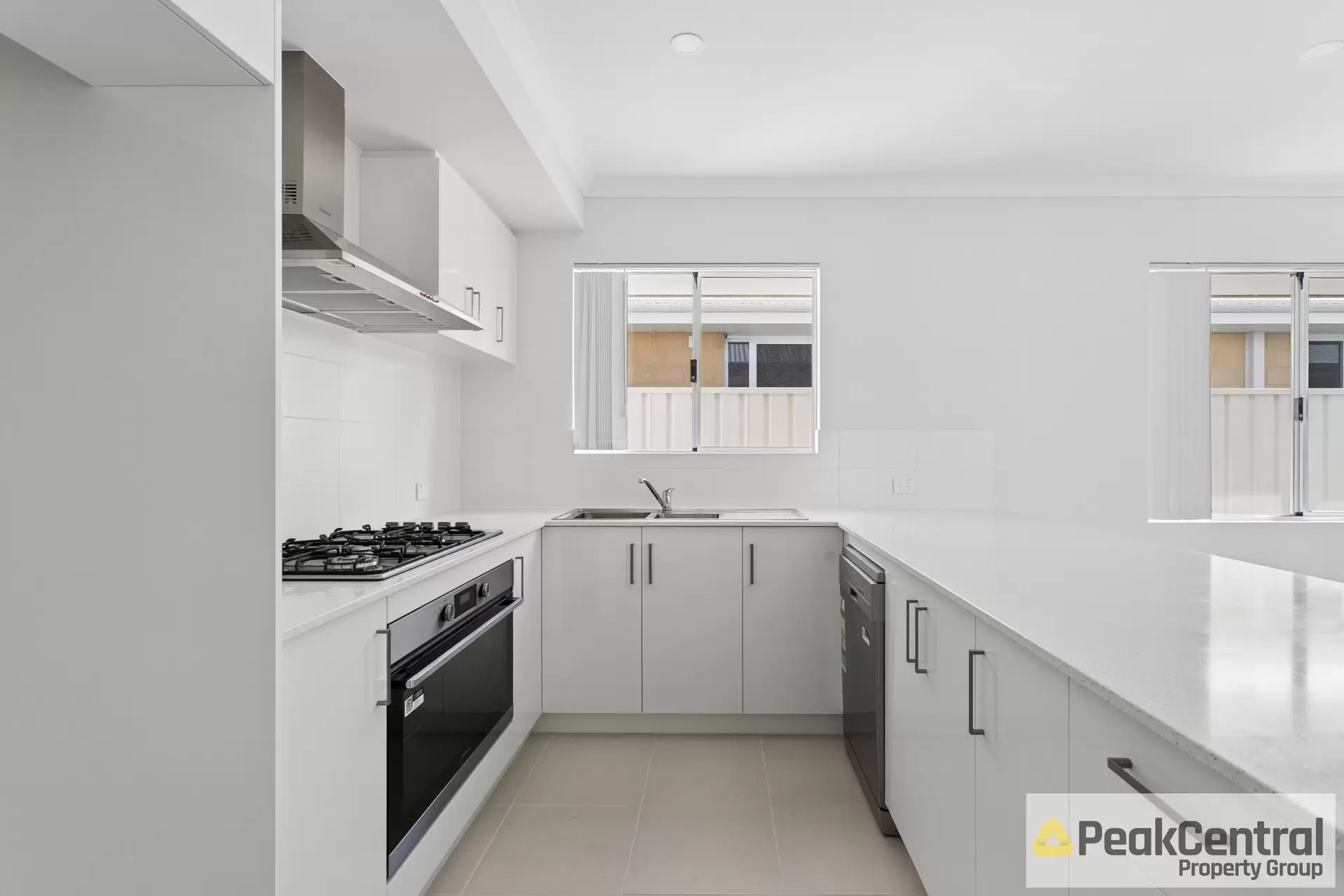 27 Azzurra Loop, Two Rocks For Lease by Peak Central Property Group - image 1