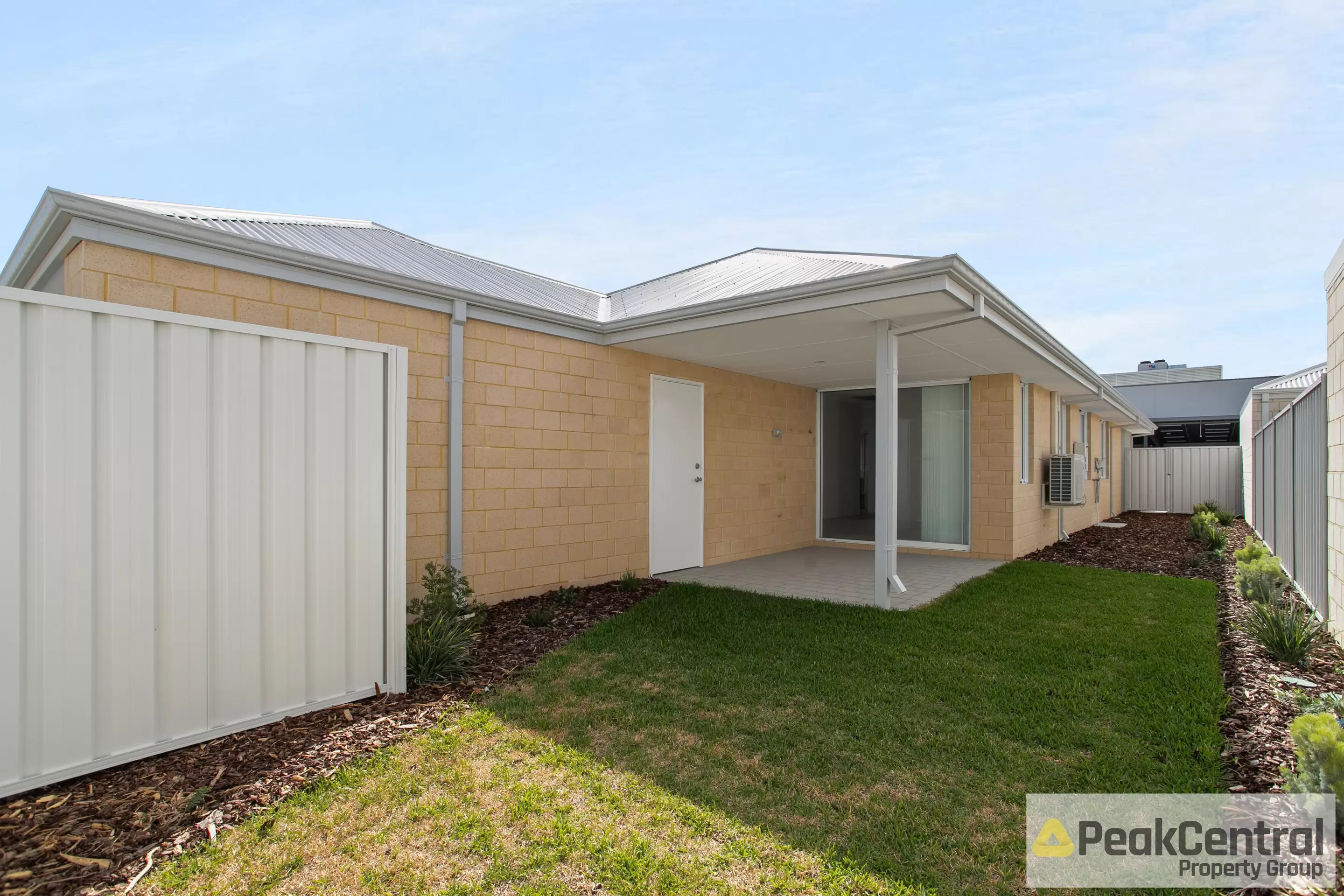 27 Azzurra Loop, Two Rocks For Lease by Peak Central Property Group - image 15