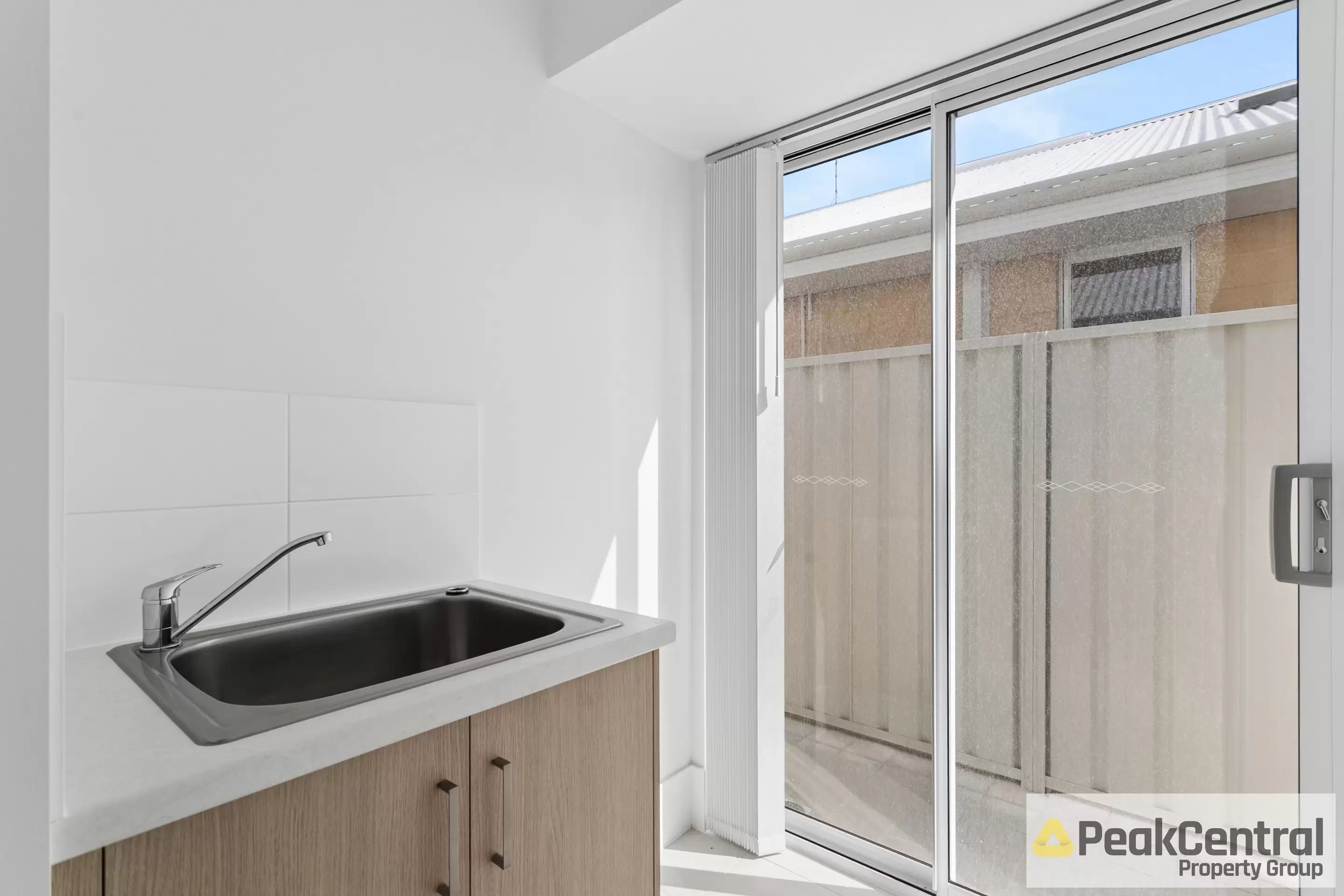27 Azzurra Loop, Two Rocks For Lease by Peak Central Property Group - image 14