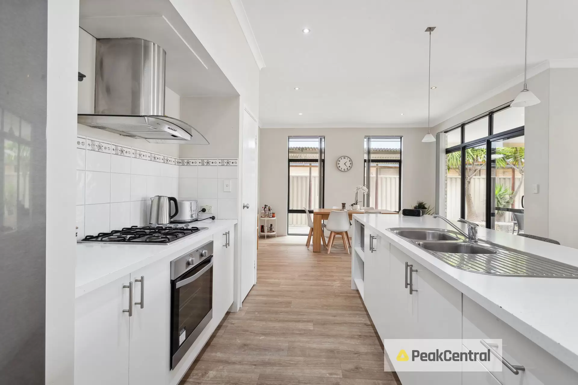 16 Kumarina Drive, Secret Harbour Sold by Peak Central Property Group - image 8