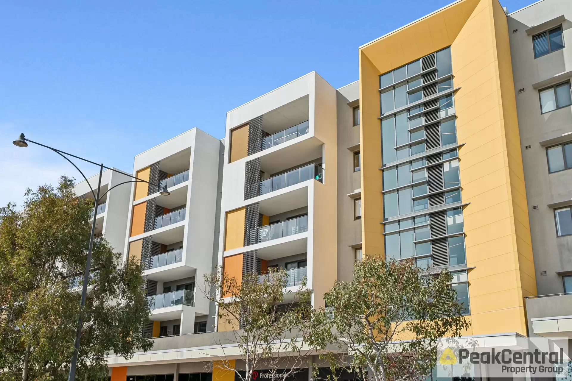 159/2 Signal Terrace, Cockburn Central For Sale by Peak Central Property Group - image 1