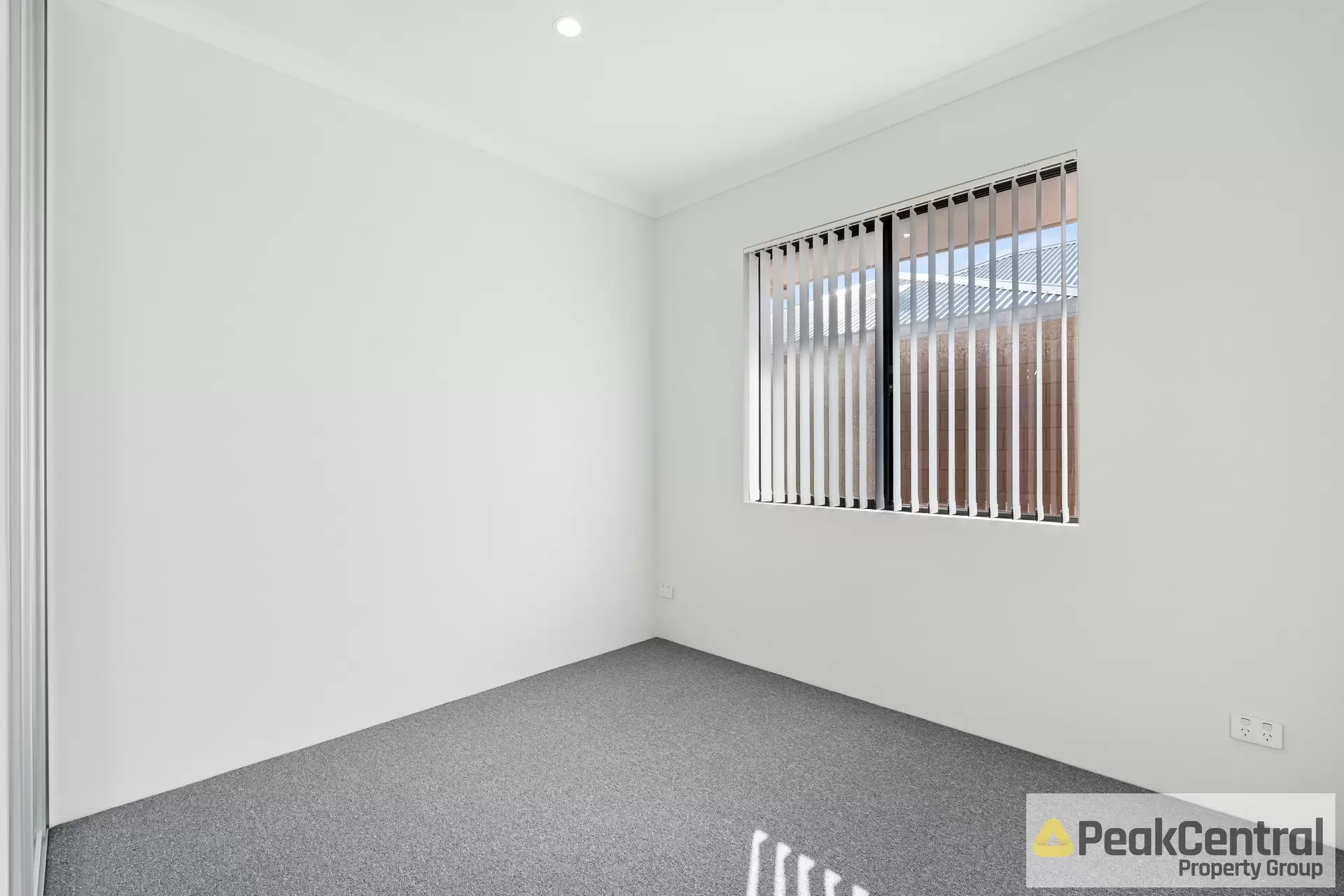 33 Azzurra Loop, Two Rocks Leased by Peak Central Property Group - image 1