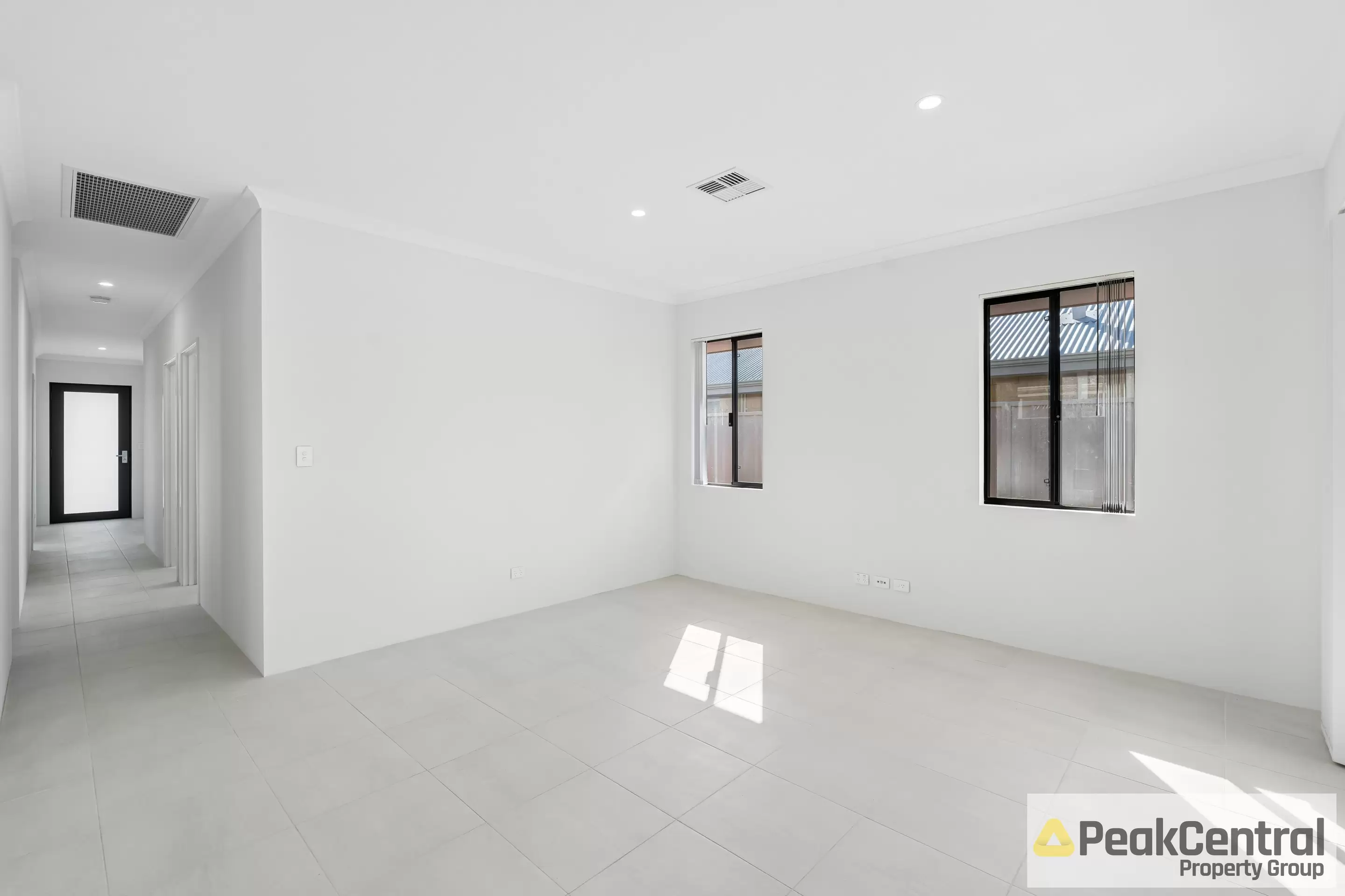 33 Azzurra Loop, Two Rocks Leased by Peak Central Property Group - image 10