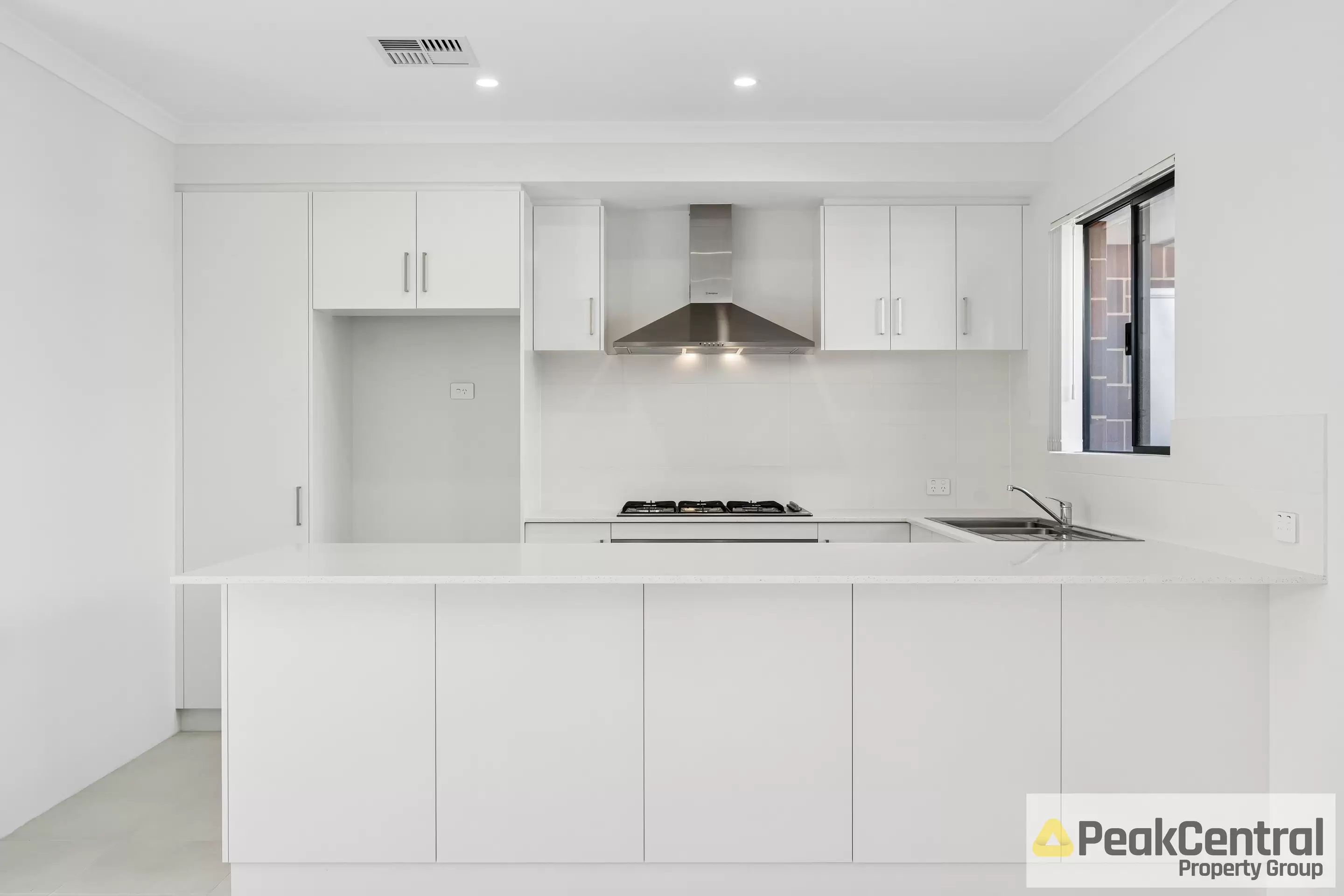 33 Azzurra Loop, Two Rocks Leased by Peak Central Property Group - image 7
